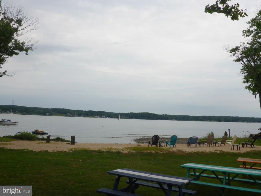 50x80 lot in the waterfront community of Charlestown Manor. Public sewer available. Water access.