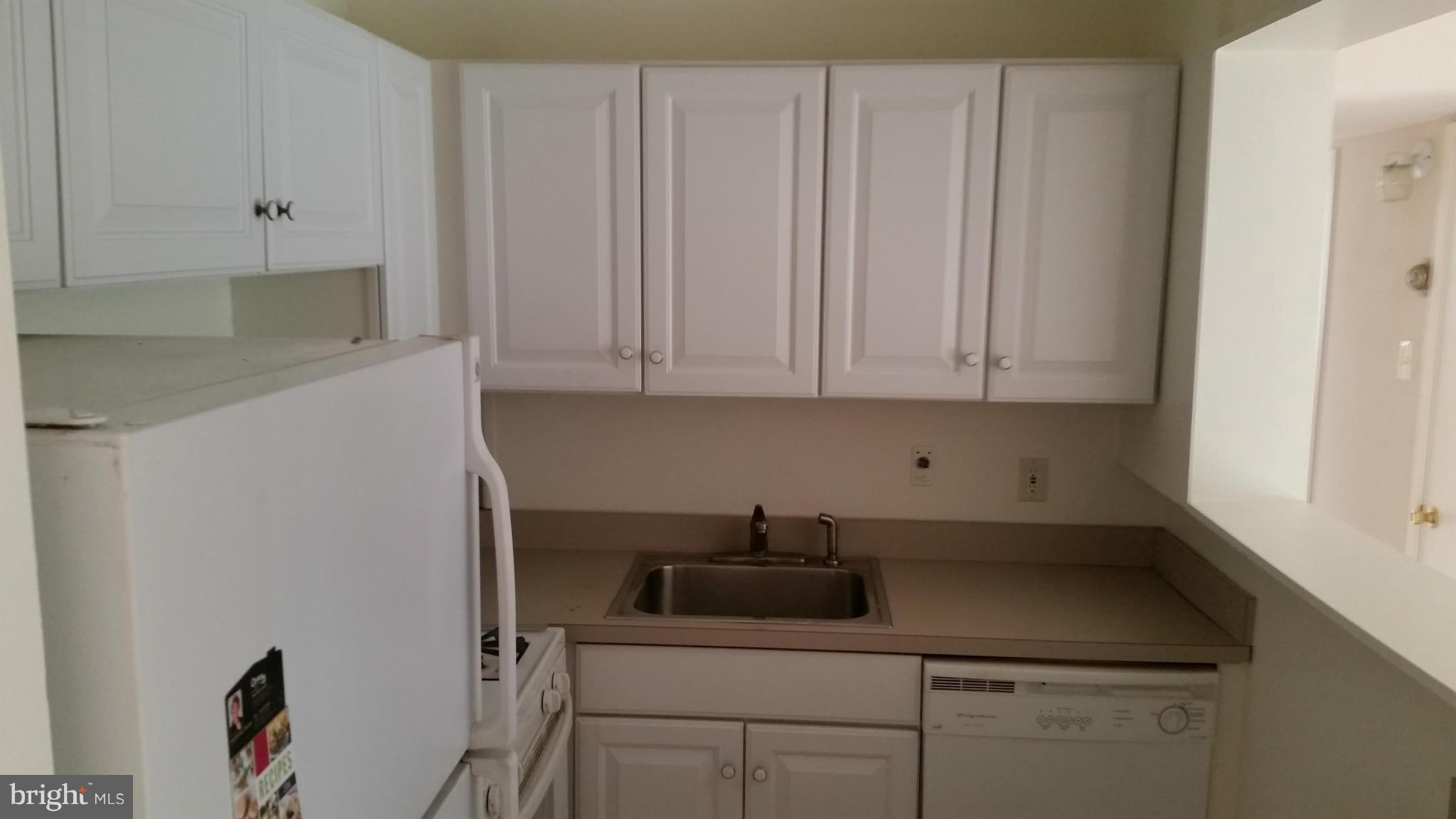 WOODMONT SPRINGS - Residential Lease