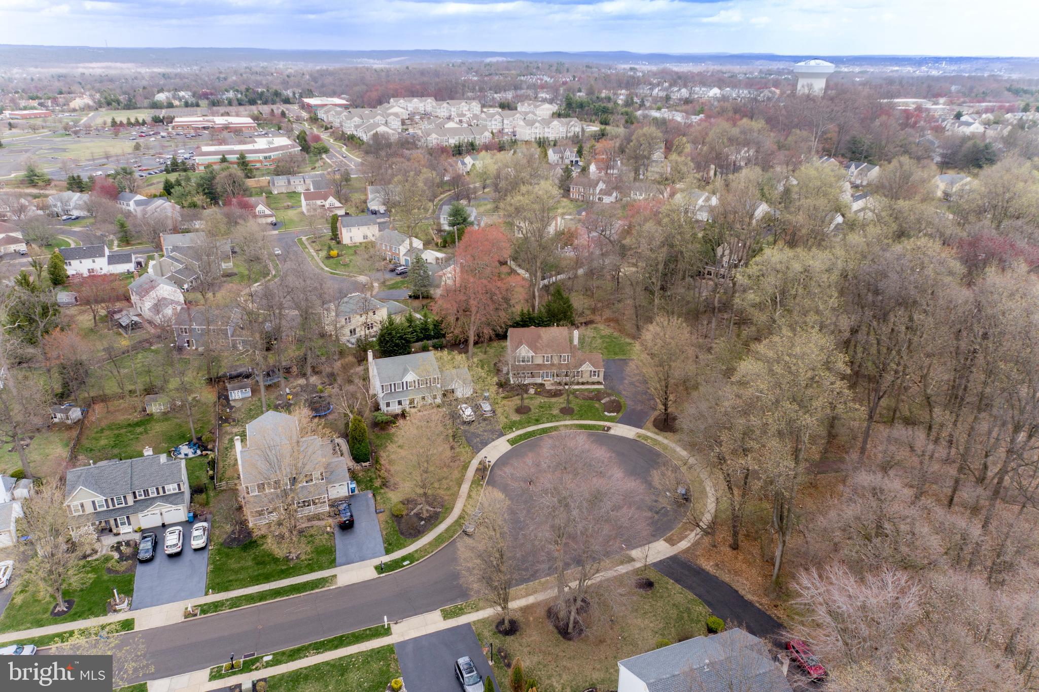 111 HAMPTON CIRCLE
