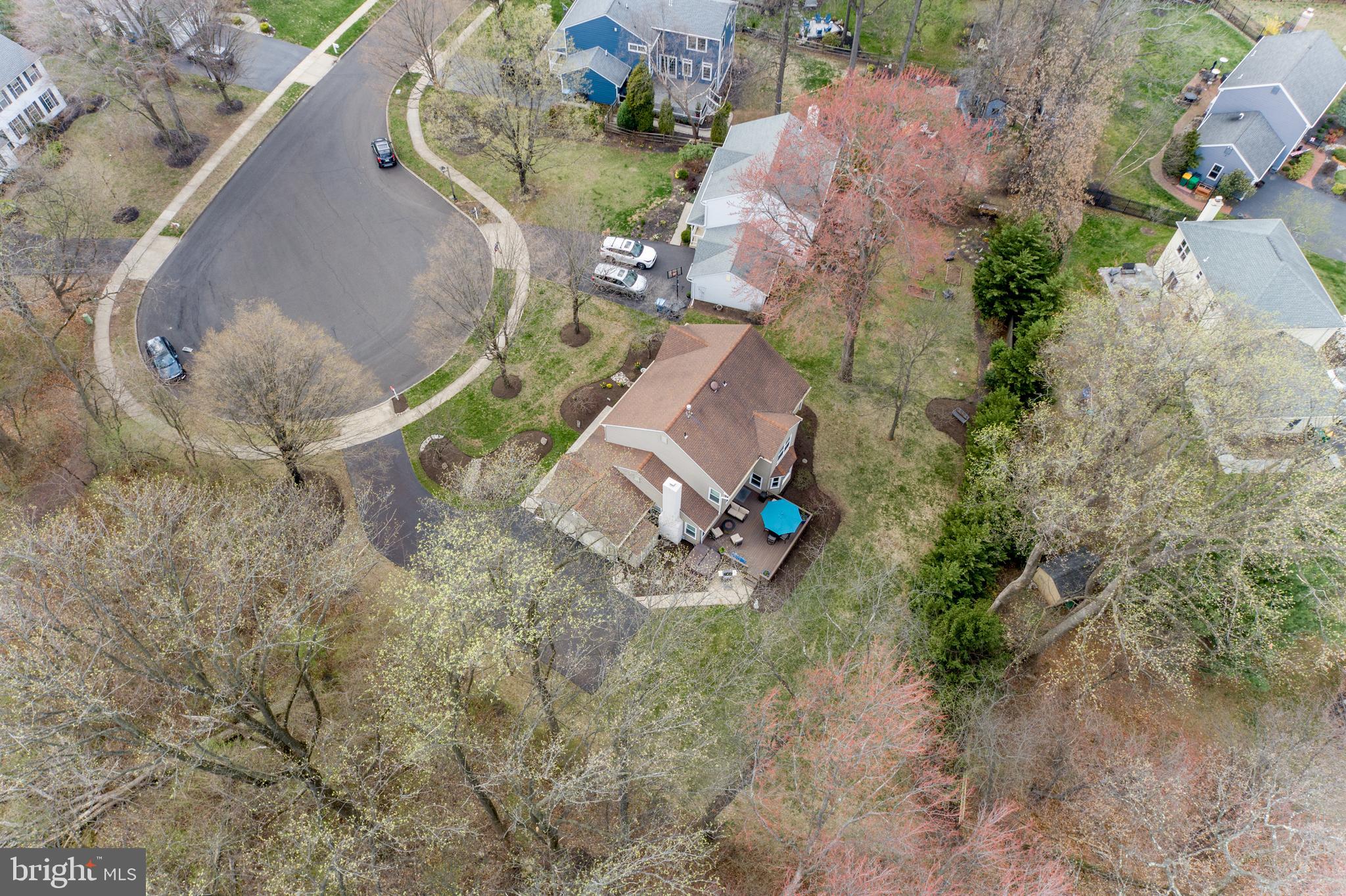 111 HAMPTON CIRCLE