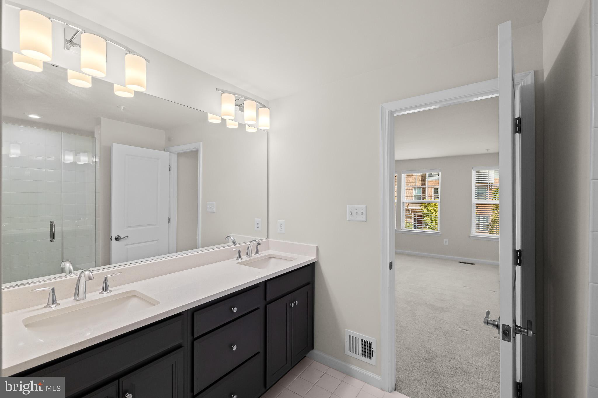 GLENN DALE COMMONS - Residential