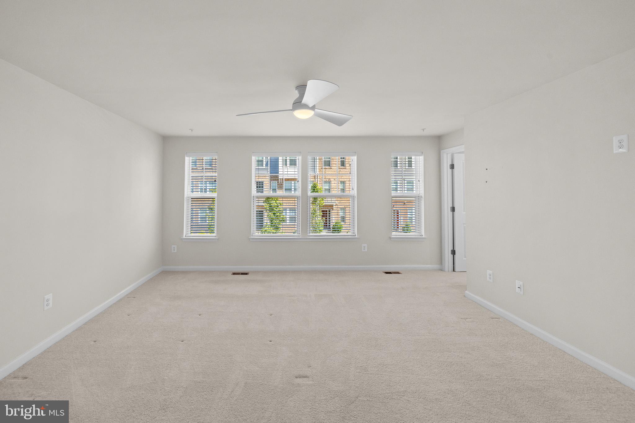 GLENN DALE COMMONS - Residential