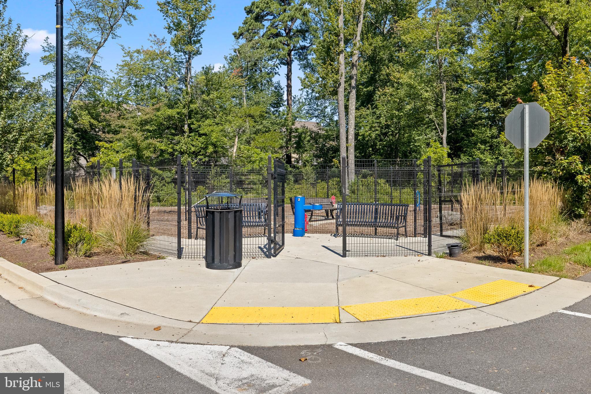 GLENN DALE COMMONS - Residential