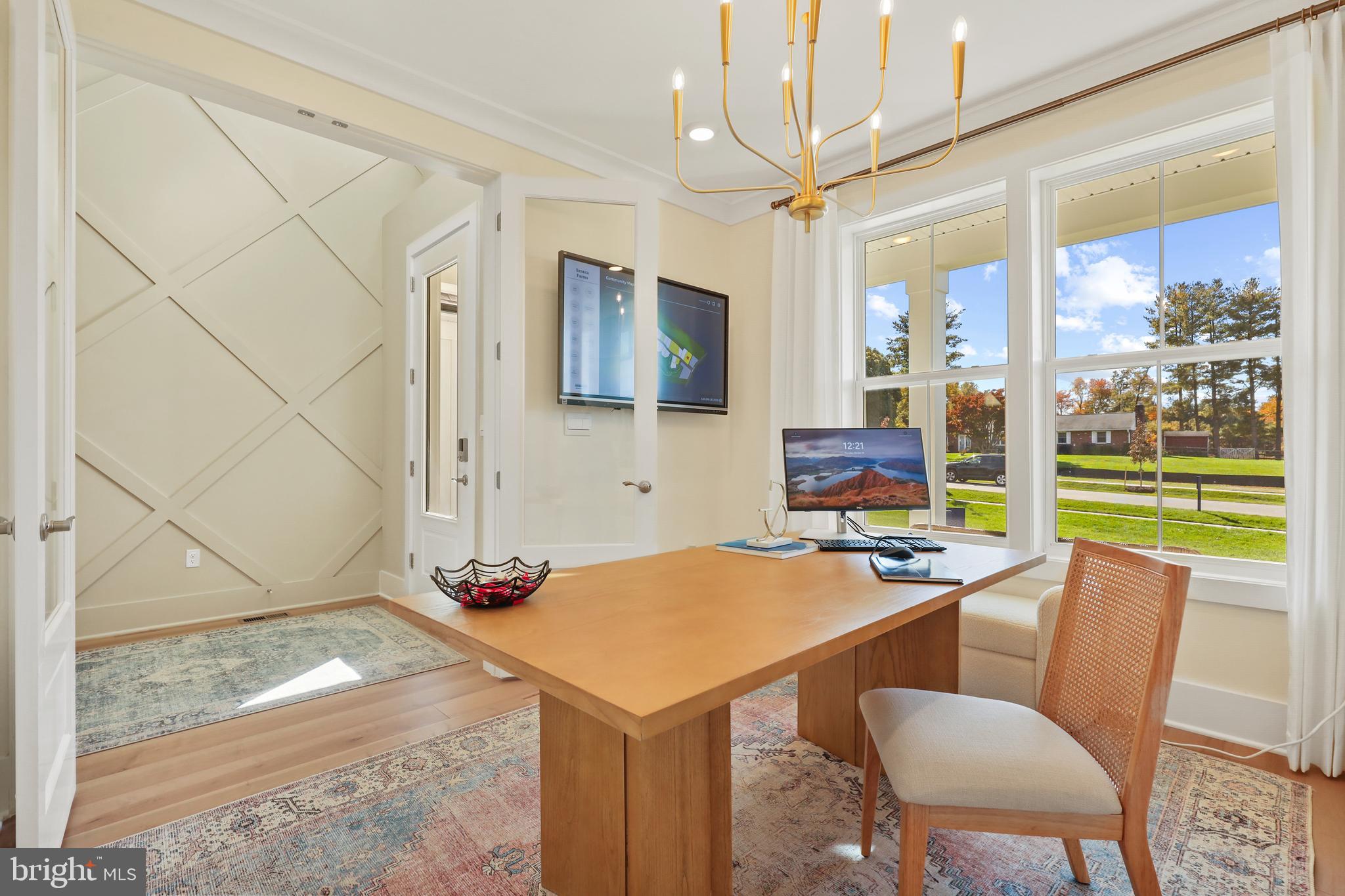 SENECA FARM - Residential