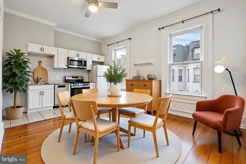 Townhouse For Rent - 159 N 21st Street #2F<br/> PHILADELPHIA, PA 19103