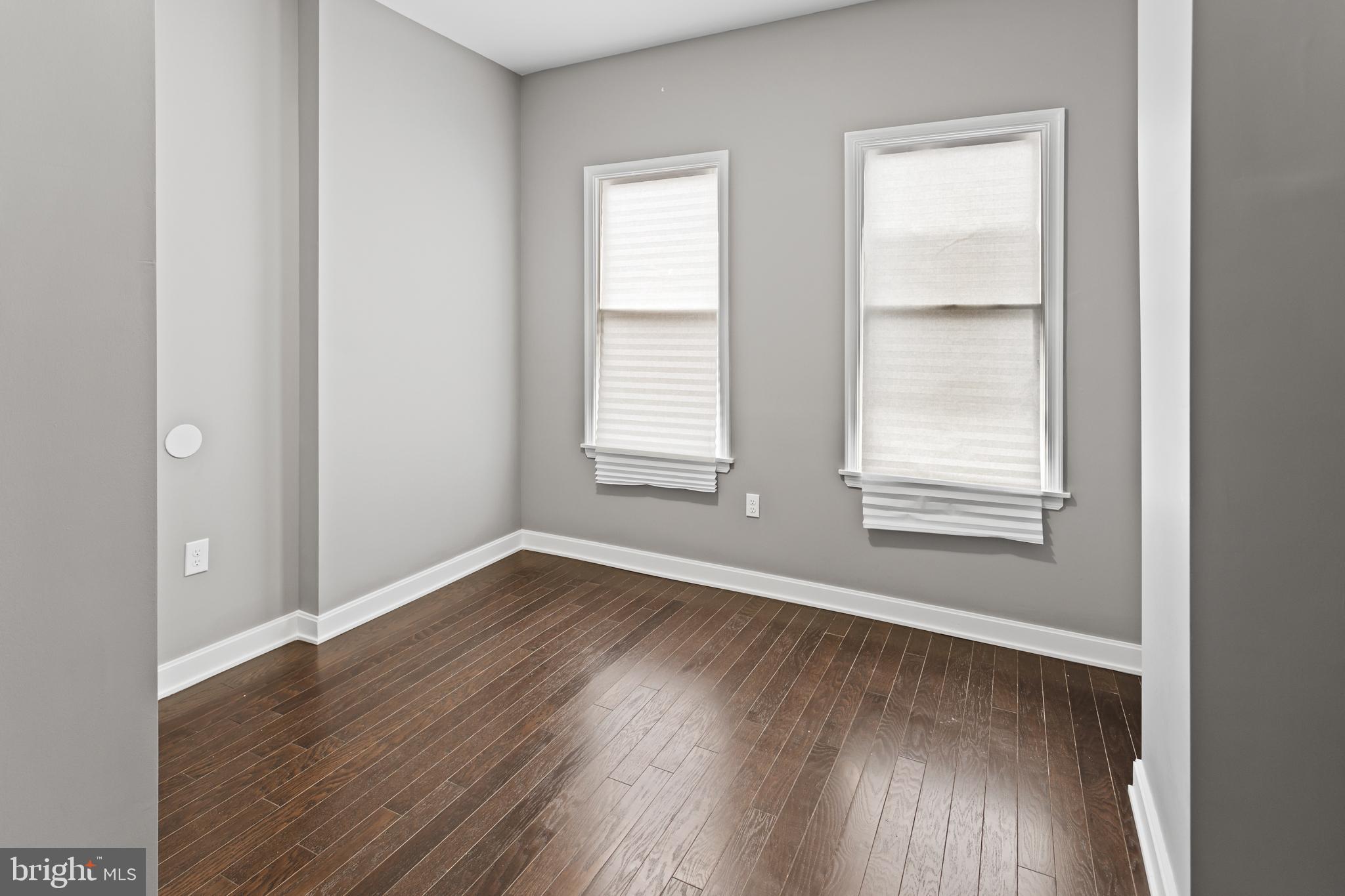 GRAYS FERRY - Residential