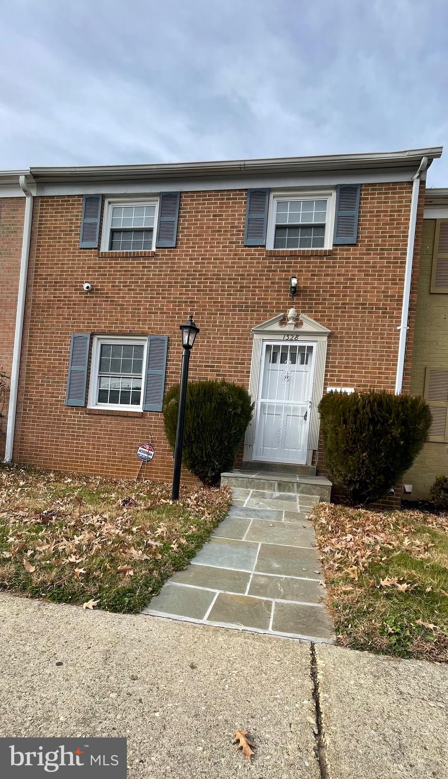 **Multiple Applications Received**You don’t want to miss out on this three level townhome in Fantastic Fort Washington. Entire townhome has been completely renovated. Spacious kitchen with granite counter tops, recess lighting and new floors throughout main level. Upper level boast three large bedrooms with new carpet and plenty of closet space in each room. Large Master bedroom with walk-in shower. Fourth bedroom, full bathroom and bonus room in basement. Enjoy your fenced in backyard with patio and community playground just steps away. Washer and Dryer. Fresh paint throughout. Great location. Just minutes from the new Giant on 210, Tanger Outlets, National Harbor and MGM. Easy commute to DC or VA.