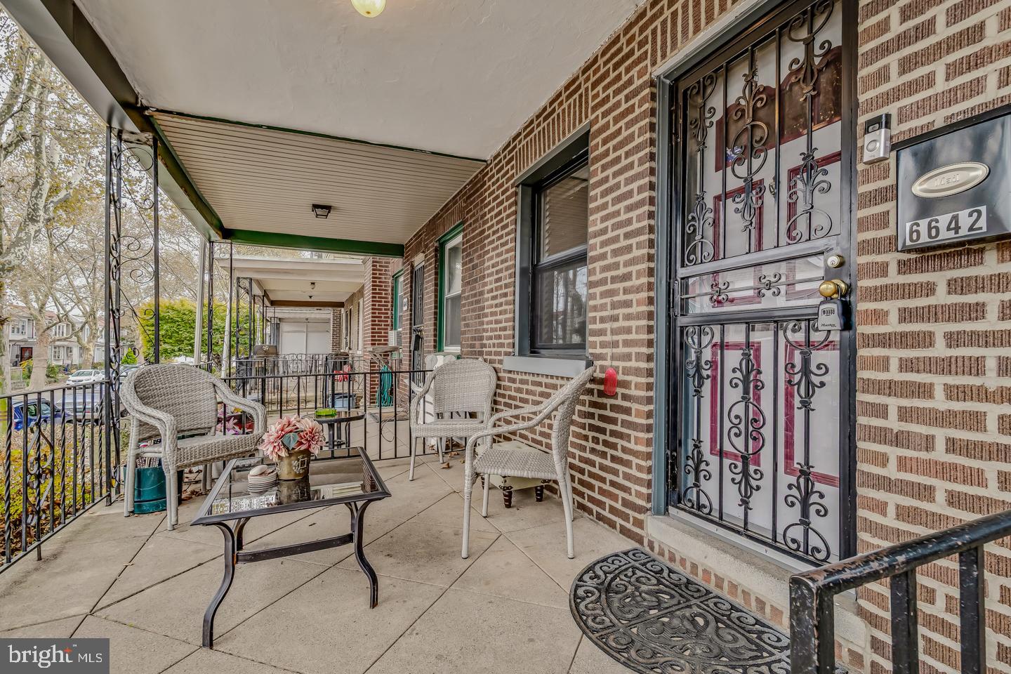 PHILADELPHIA (NORTHWEST) - Residential