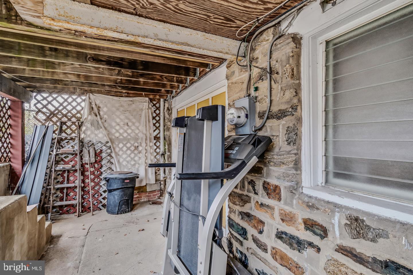 PHILADELPHIA (NORTHWEST) - Residential