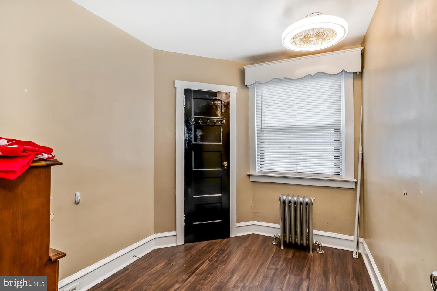 PHILADELPHIA (NORTHWEST) - Residential