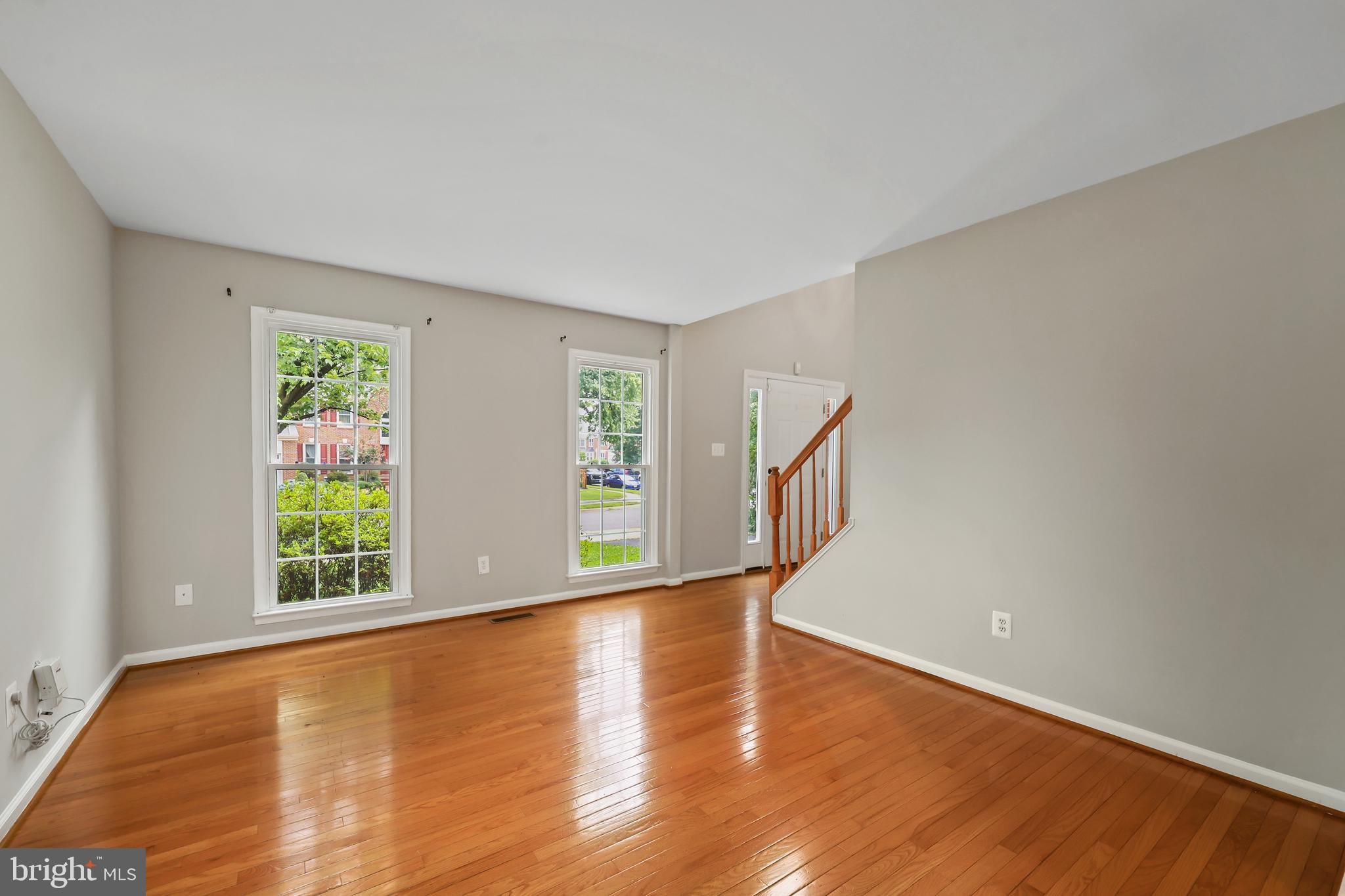 1511 SNOWFLAKE COURT