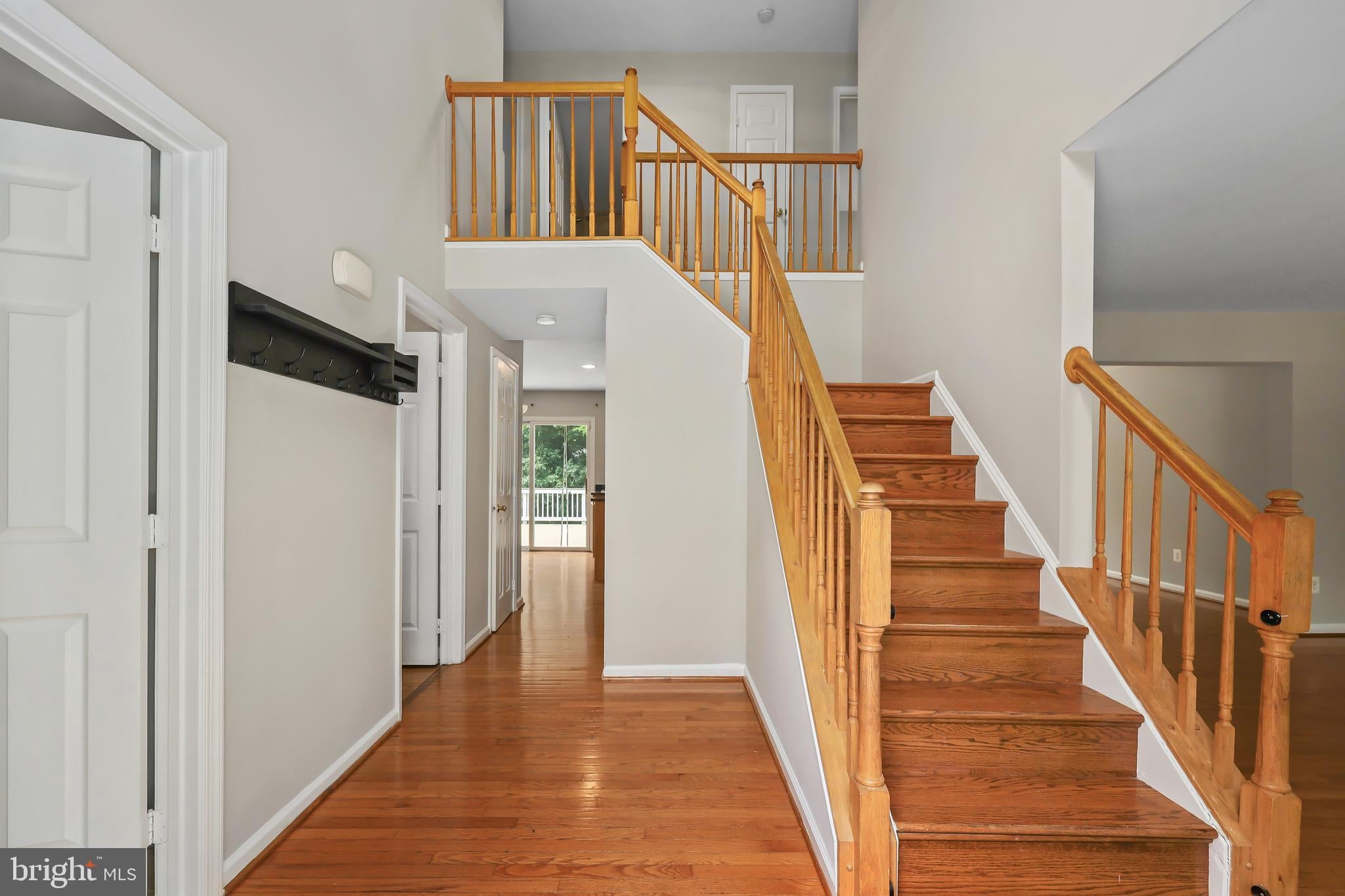 1511 SNOWFLAKE COURT