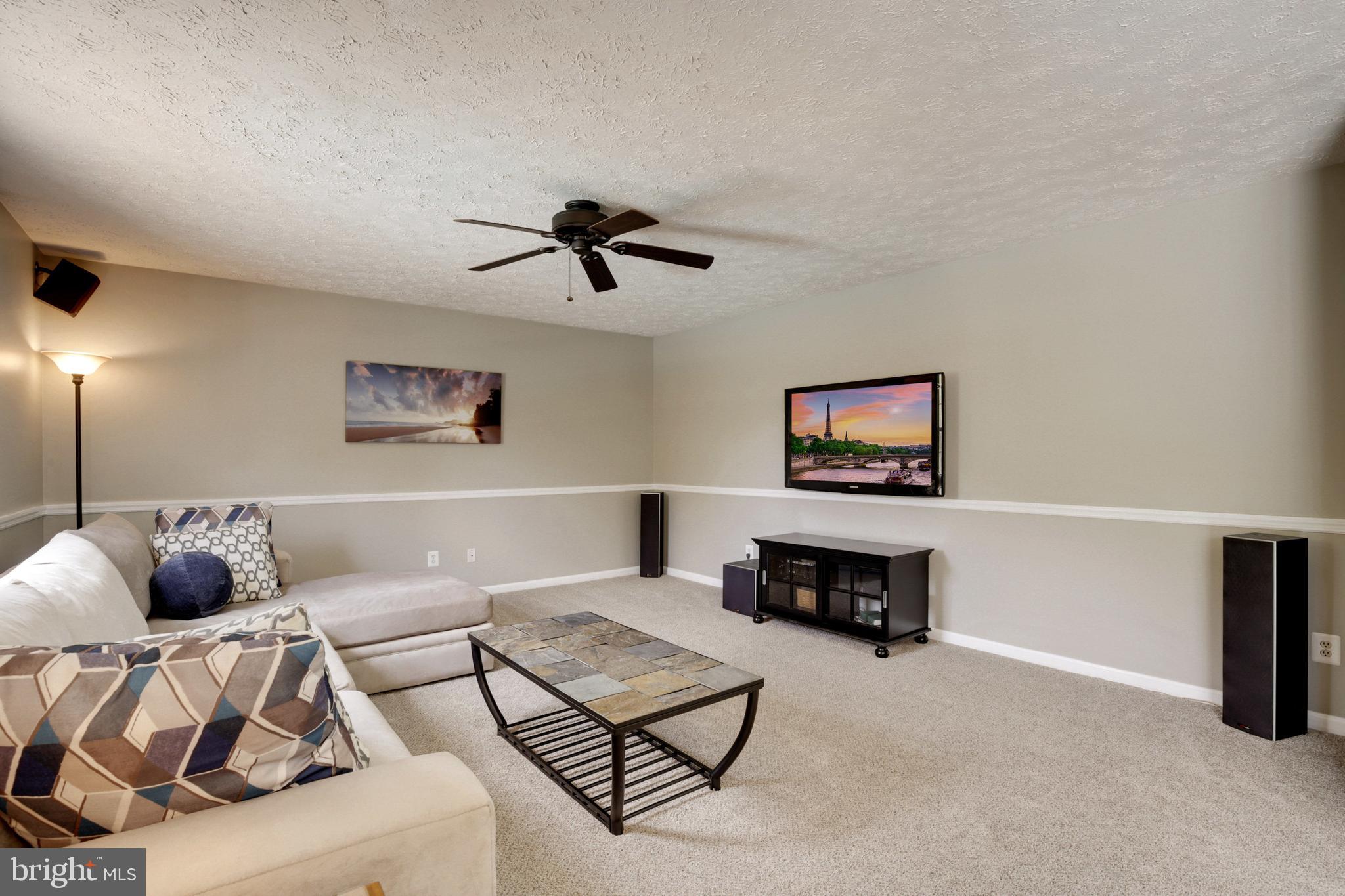 TUCHAHOE FARMS - Residential