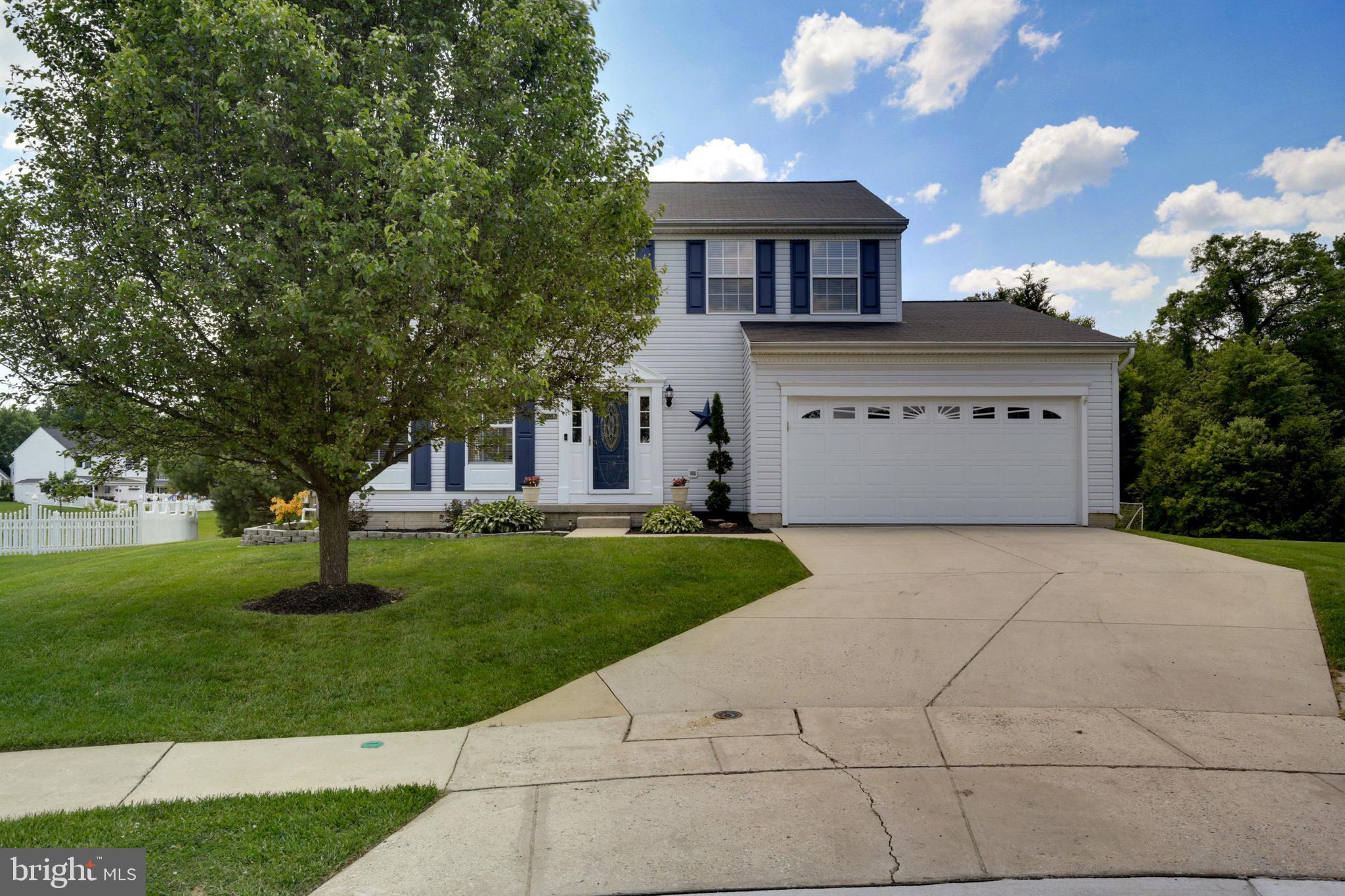 TUCHAHOE FARMS - Residential