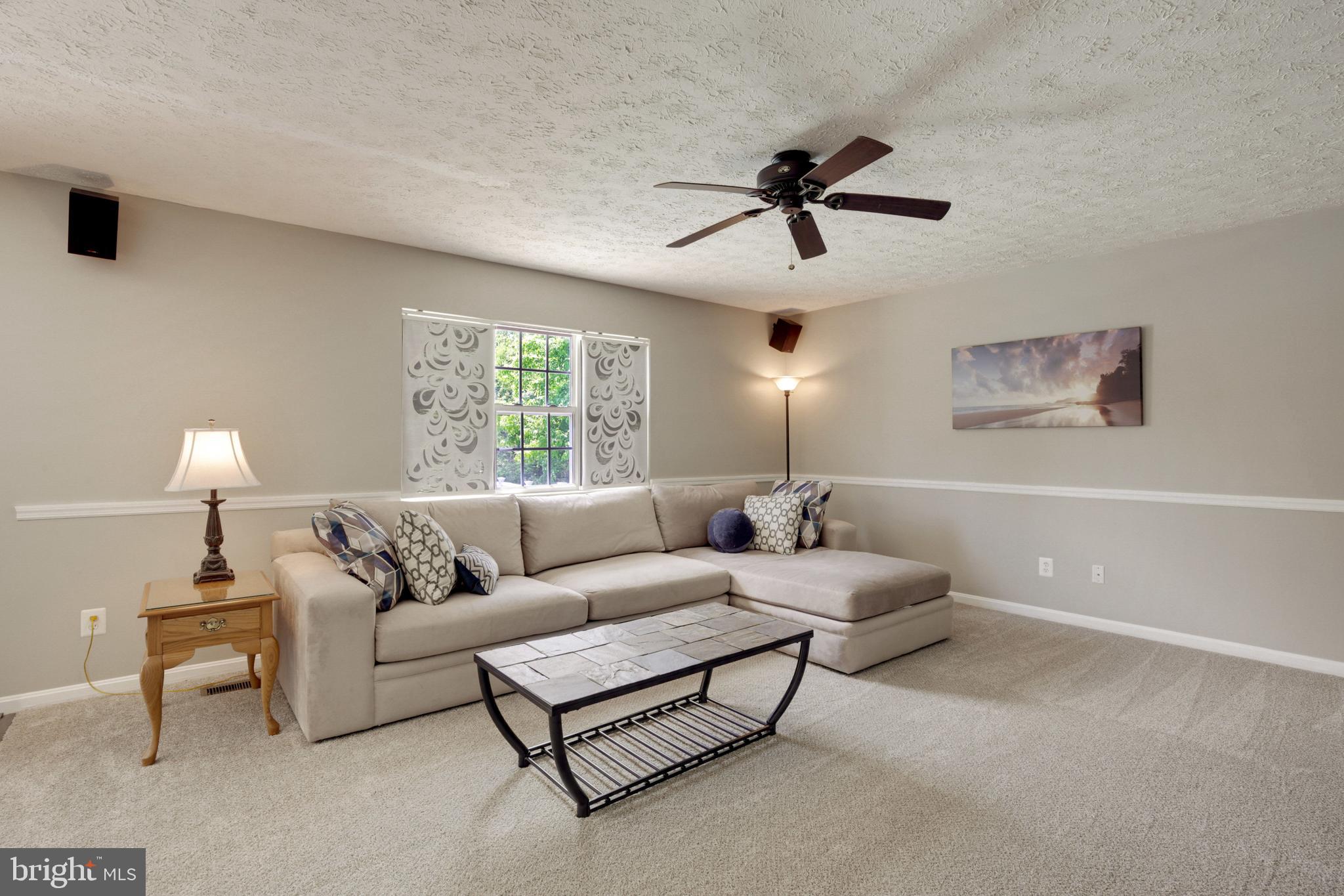 TUCHAHOE FARMS - Residential