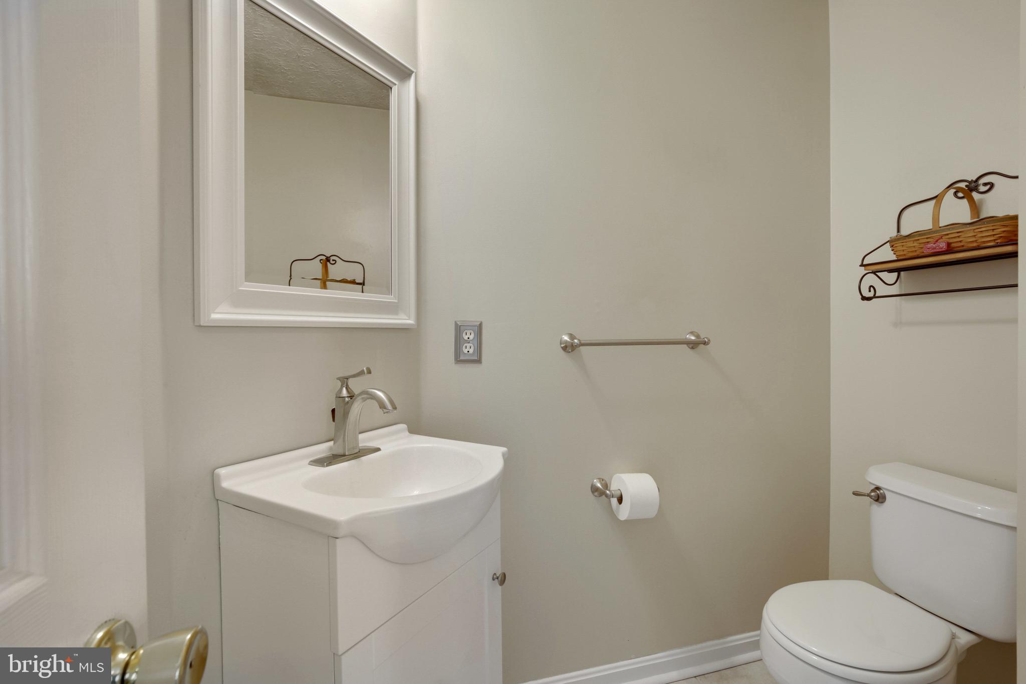 TUCHAHOE FARMS - Residential