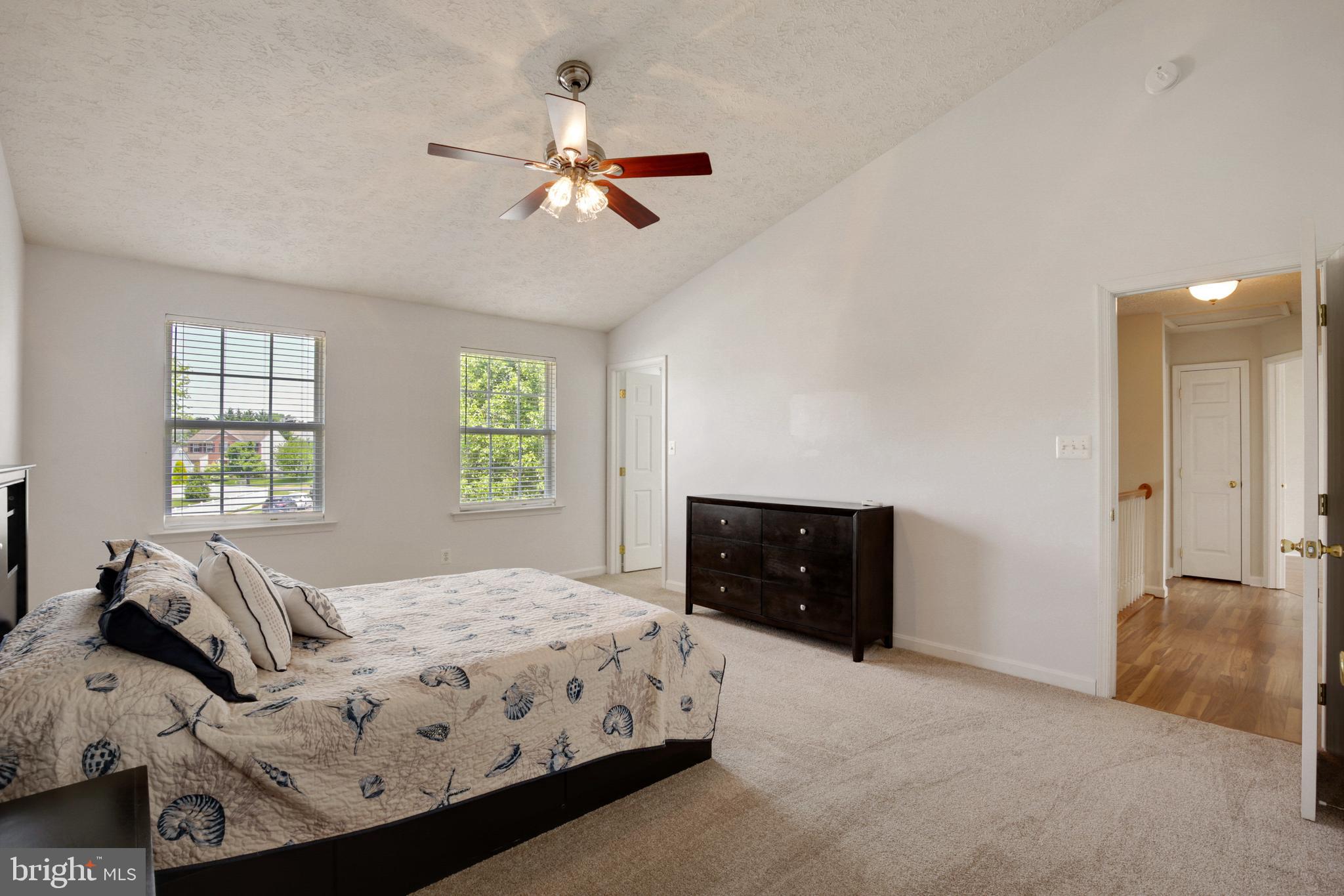 TUCHAHOE FARMS - Residential