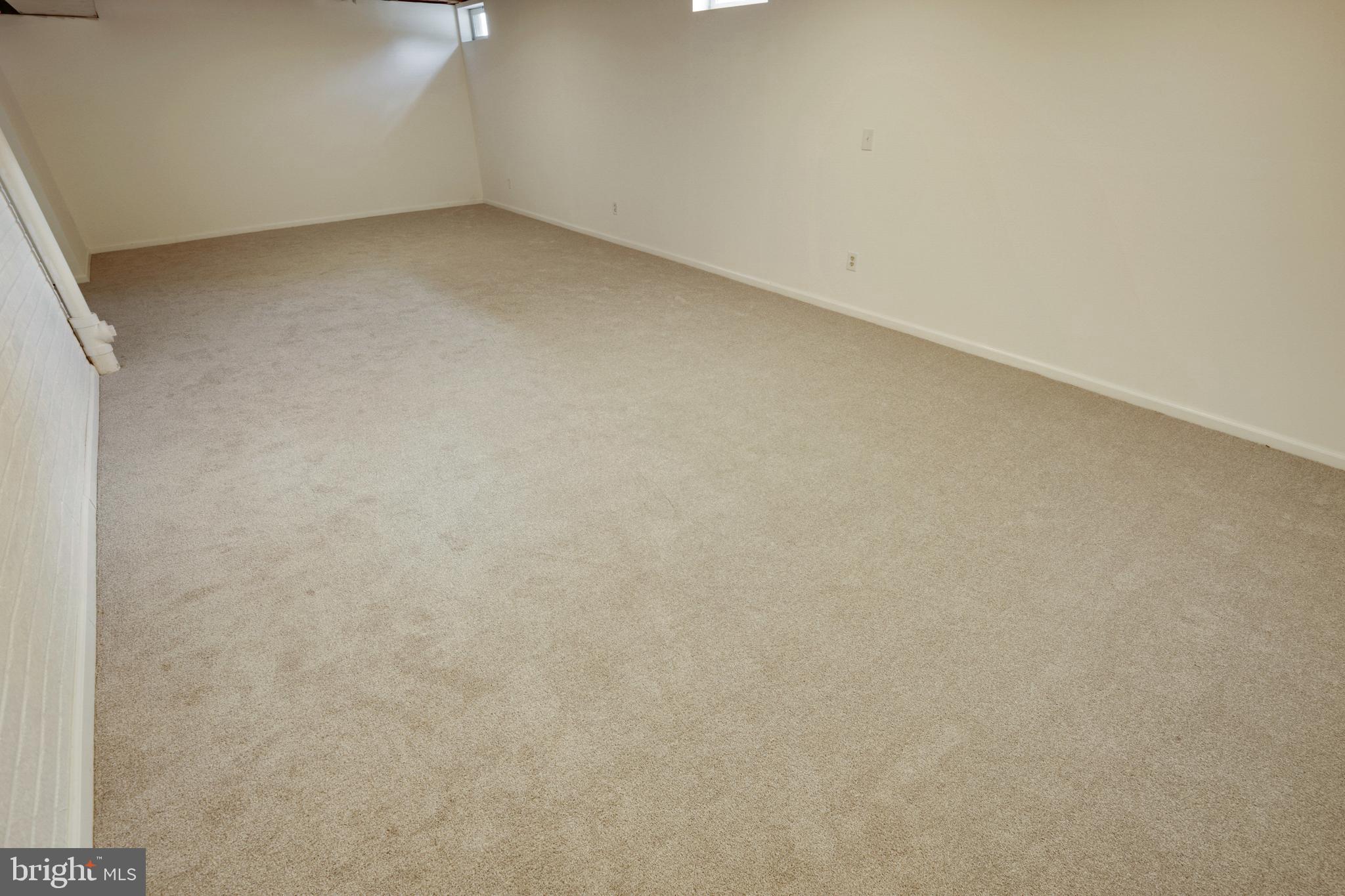 TUCHAHOE FARMS - Residential