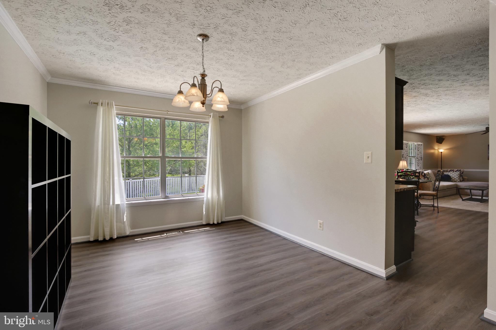 TUCHAHOE FARMS - Residential