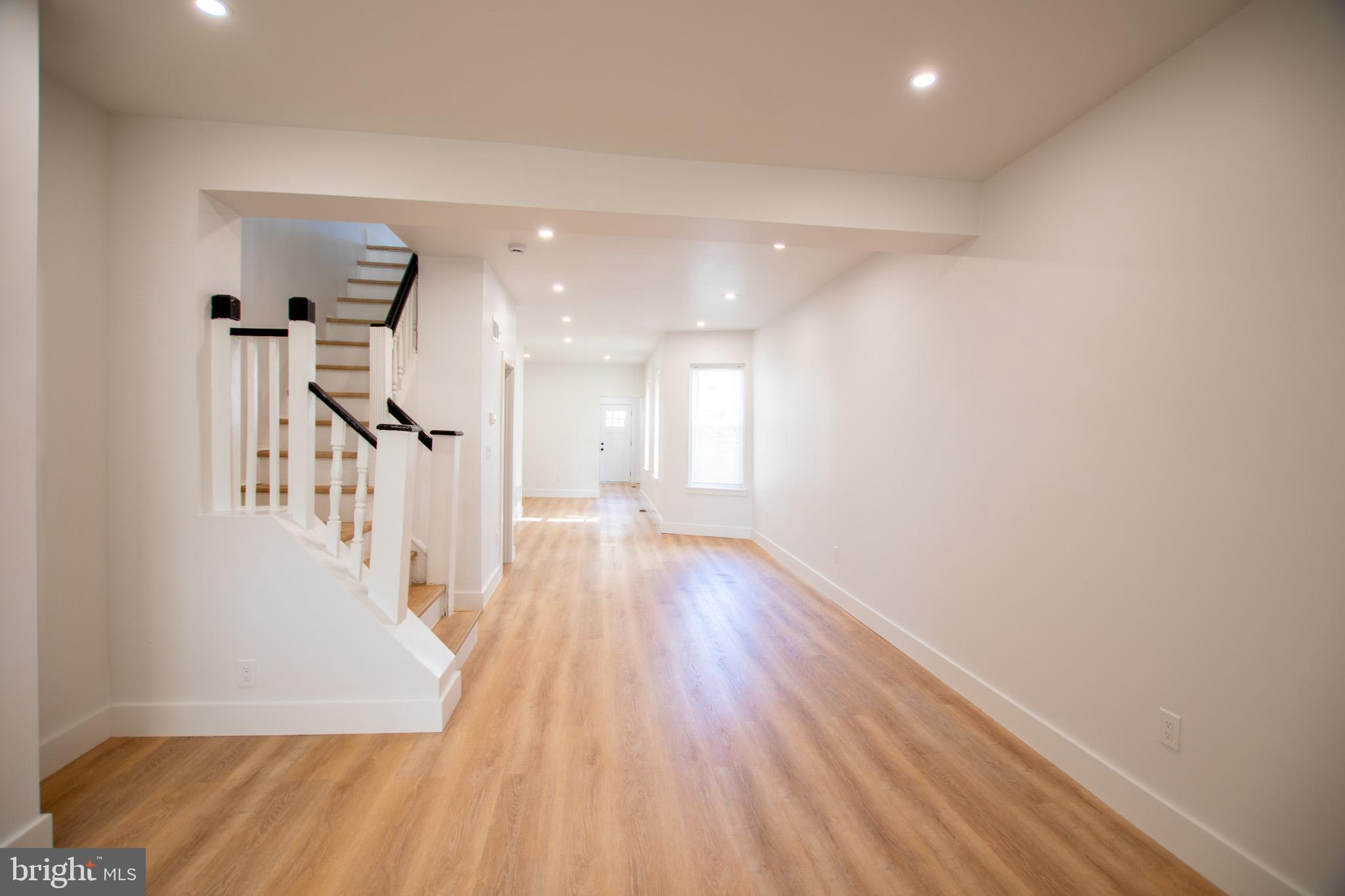 POINT BREEZE - Residential Lease