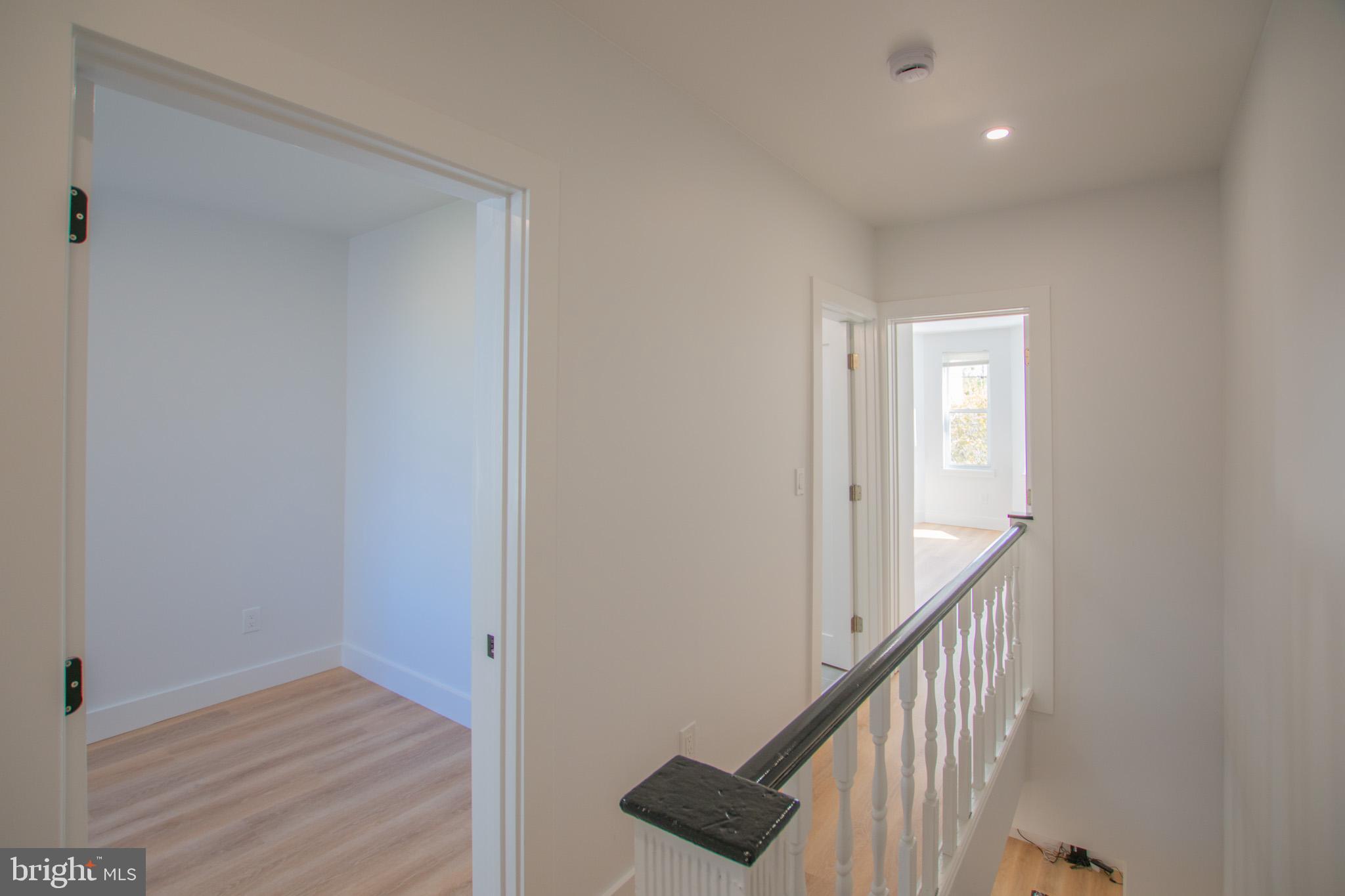 POINT BREEZE - Residential Lease