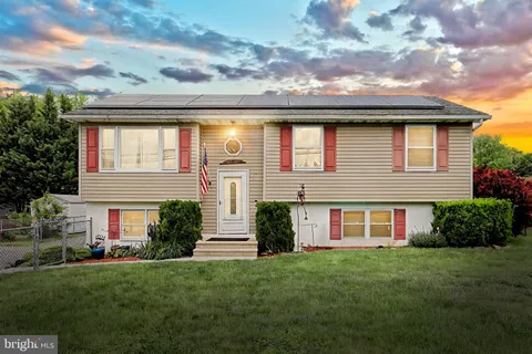 390 Hanover Street, New Oxford, PA 17350 - MLS#: PAAD2017798