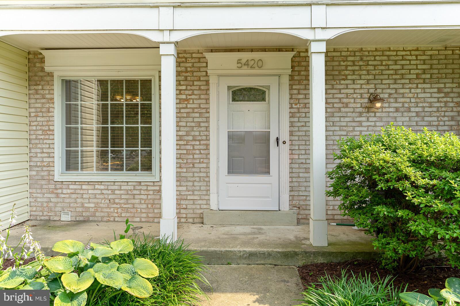 GLEN COVE - Residential Lease