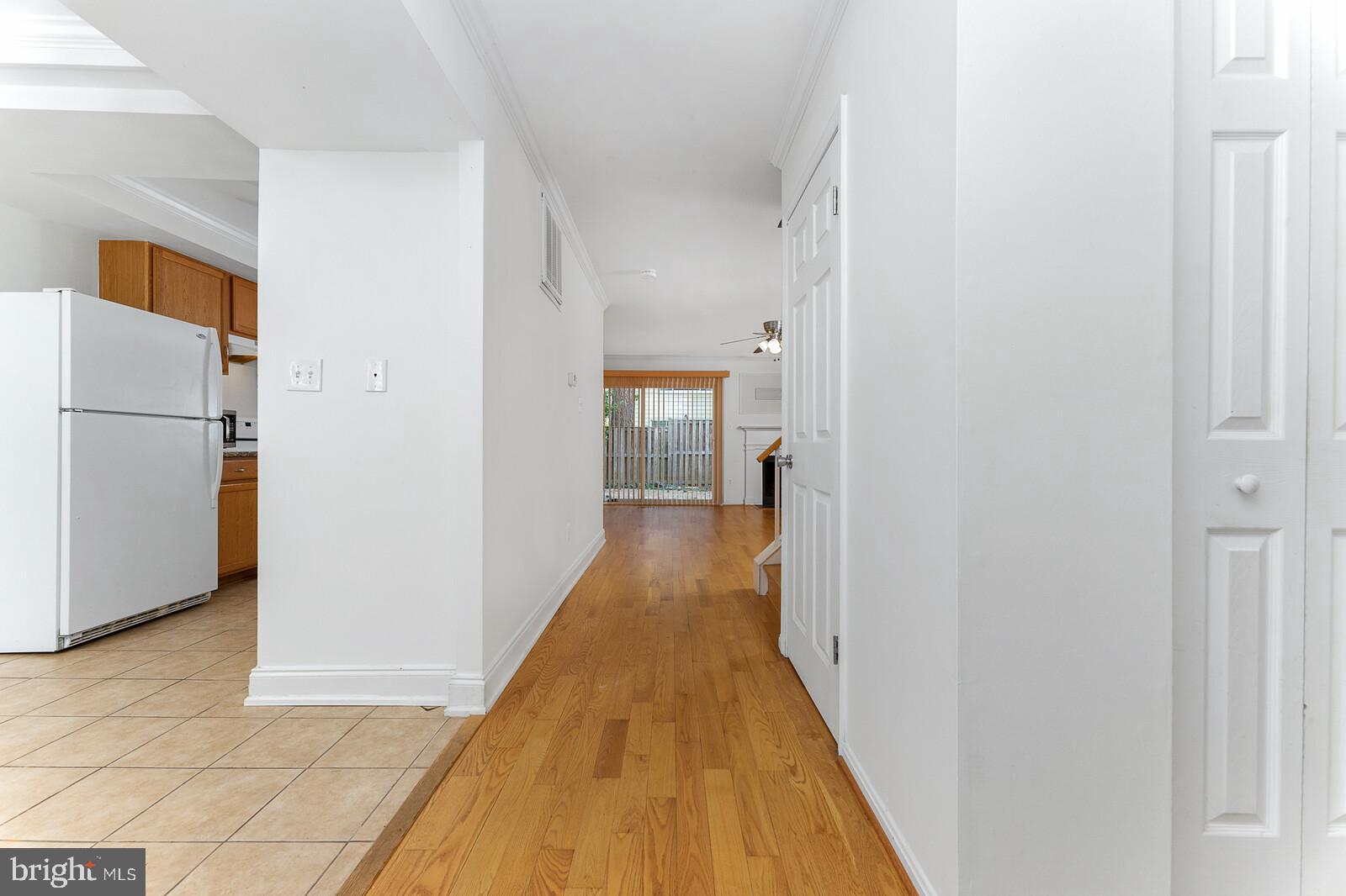 GLEN COVE - Residential Lease