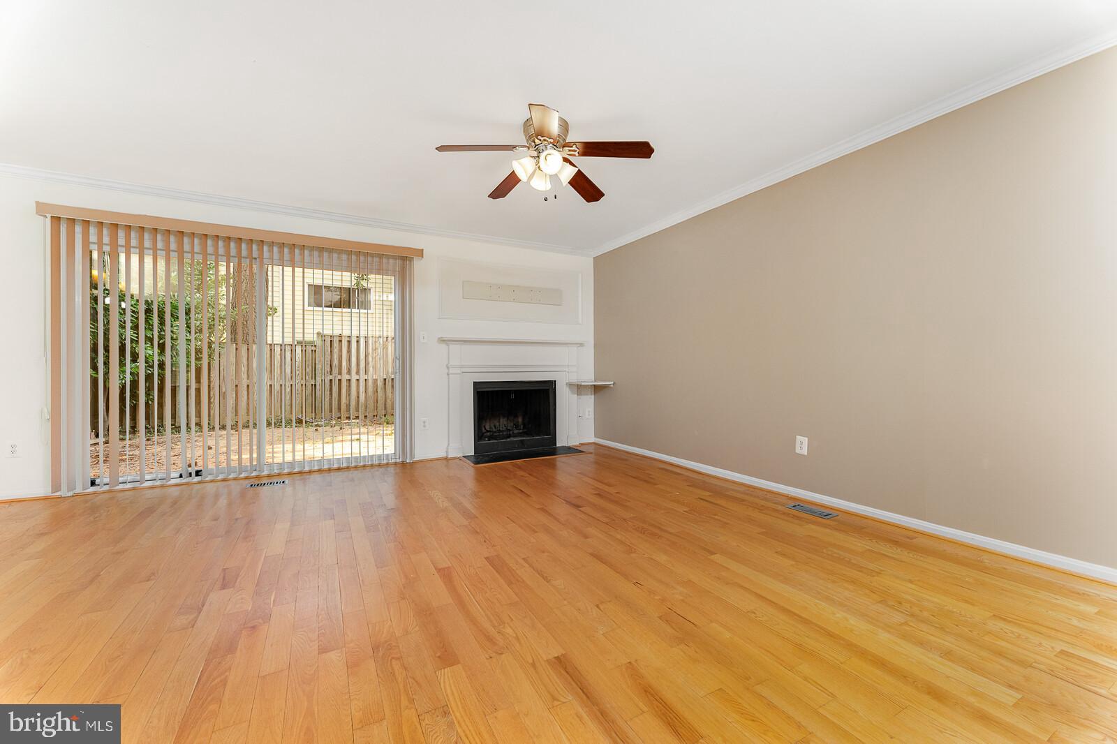 GLEN COVE - Residential Lease