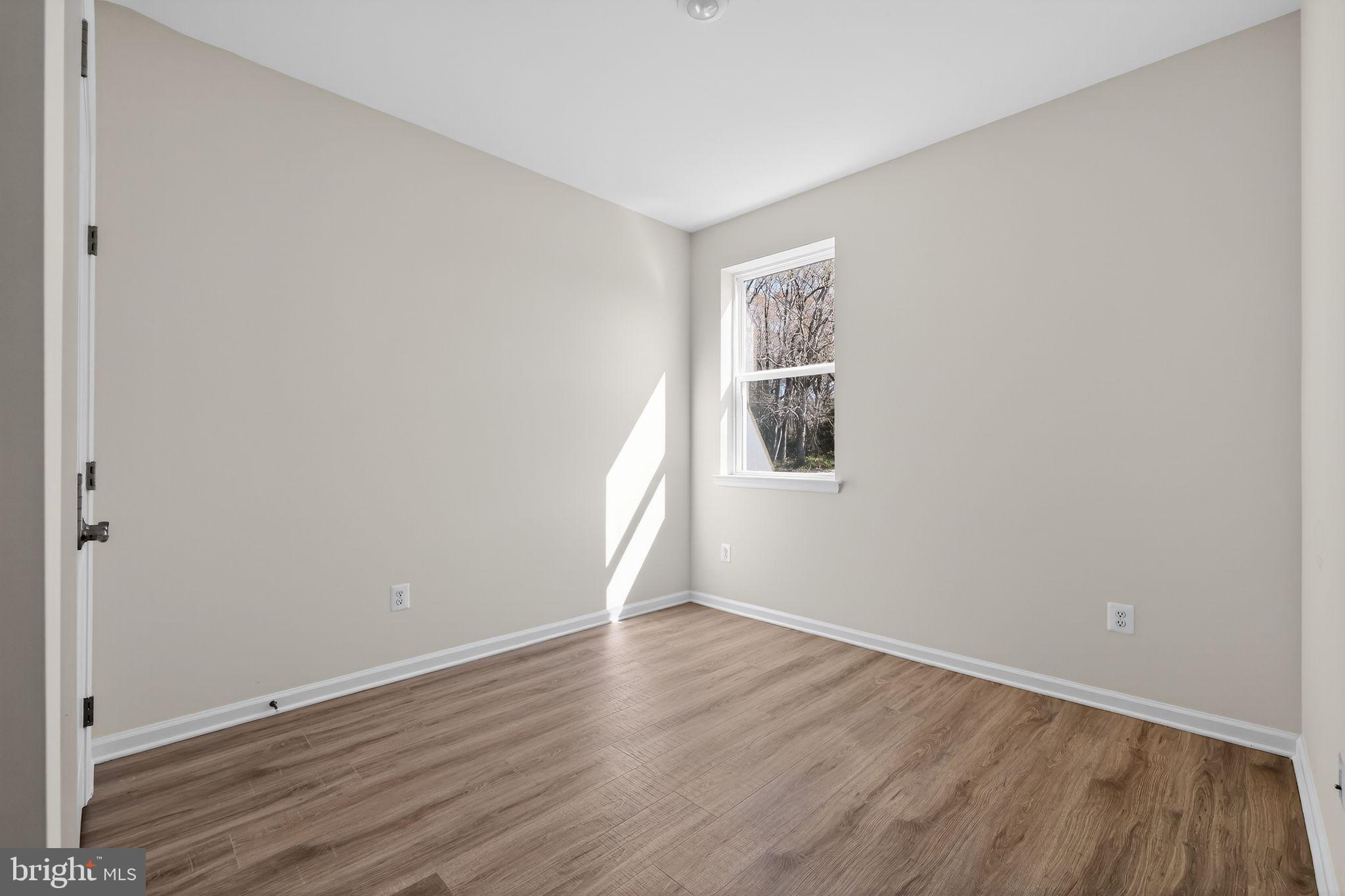 SANDPIPER COVE - Residential