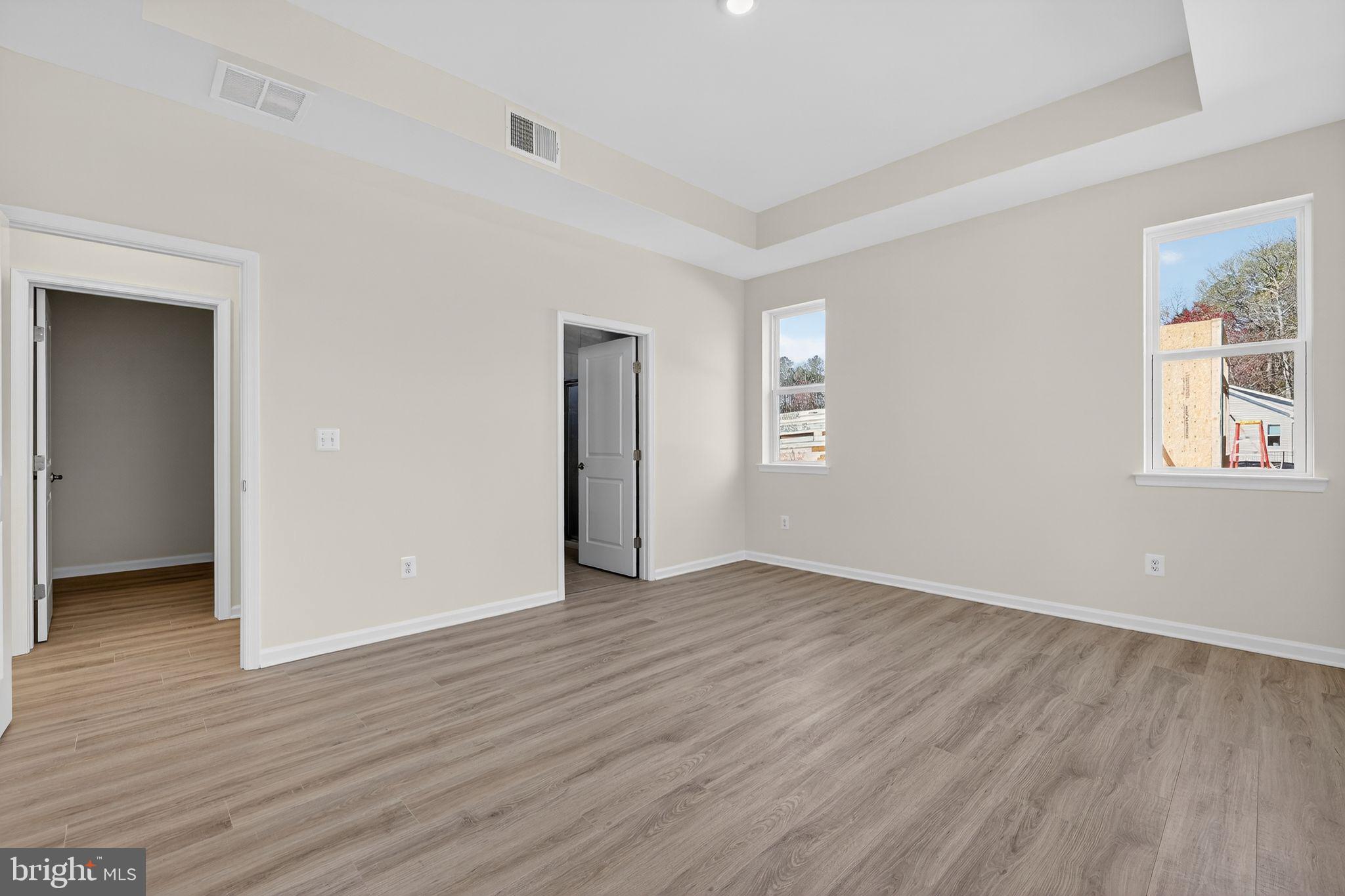 SANDPIPER COVE - Residential