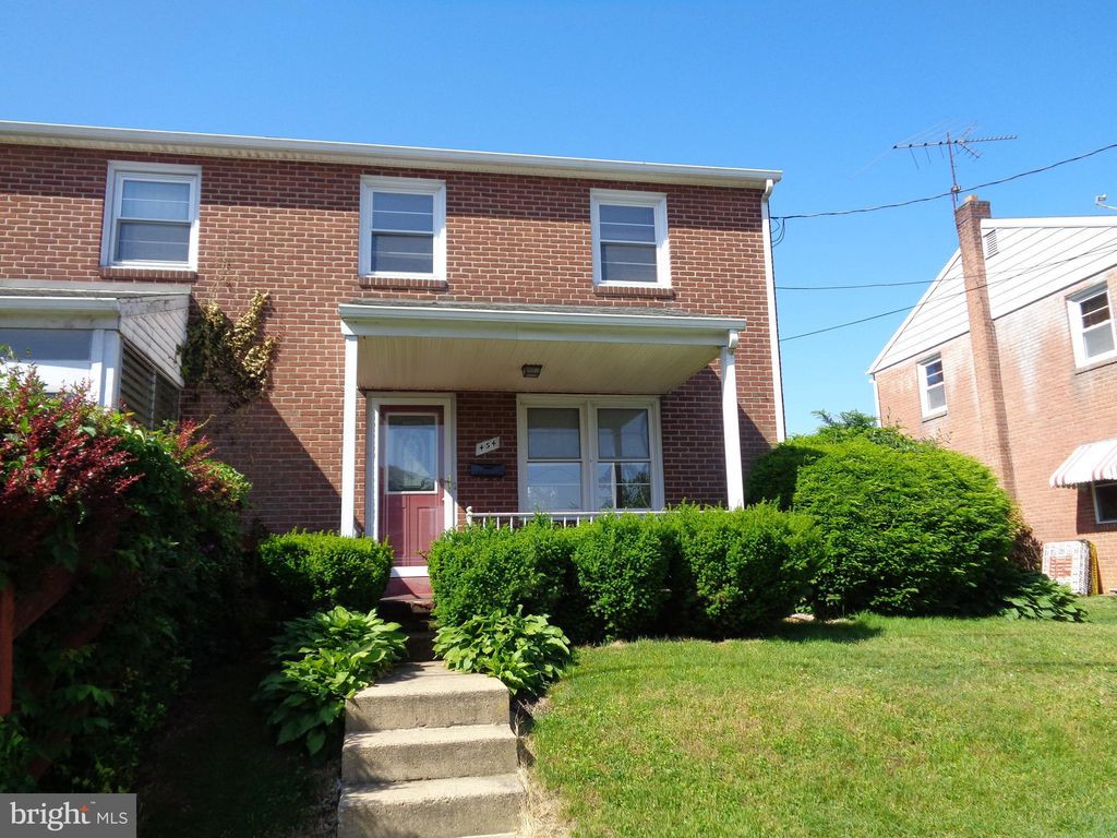 Photo of 454 CHARLES RD, LANCASTER, PA 17603 (MLS # PALA2035306)