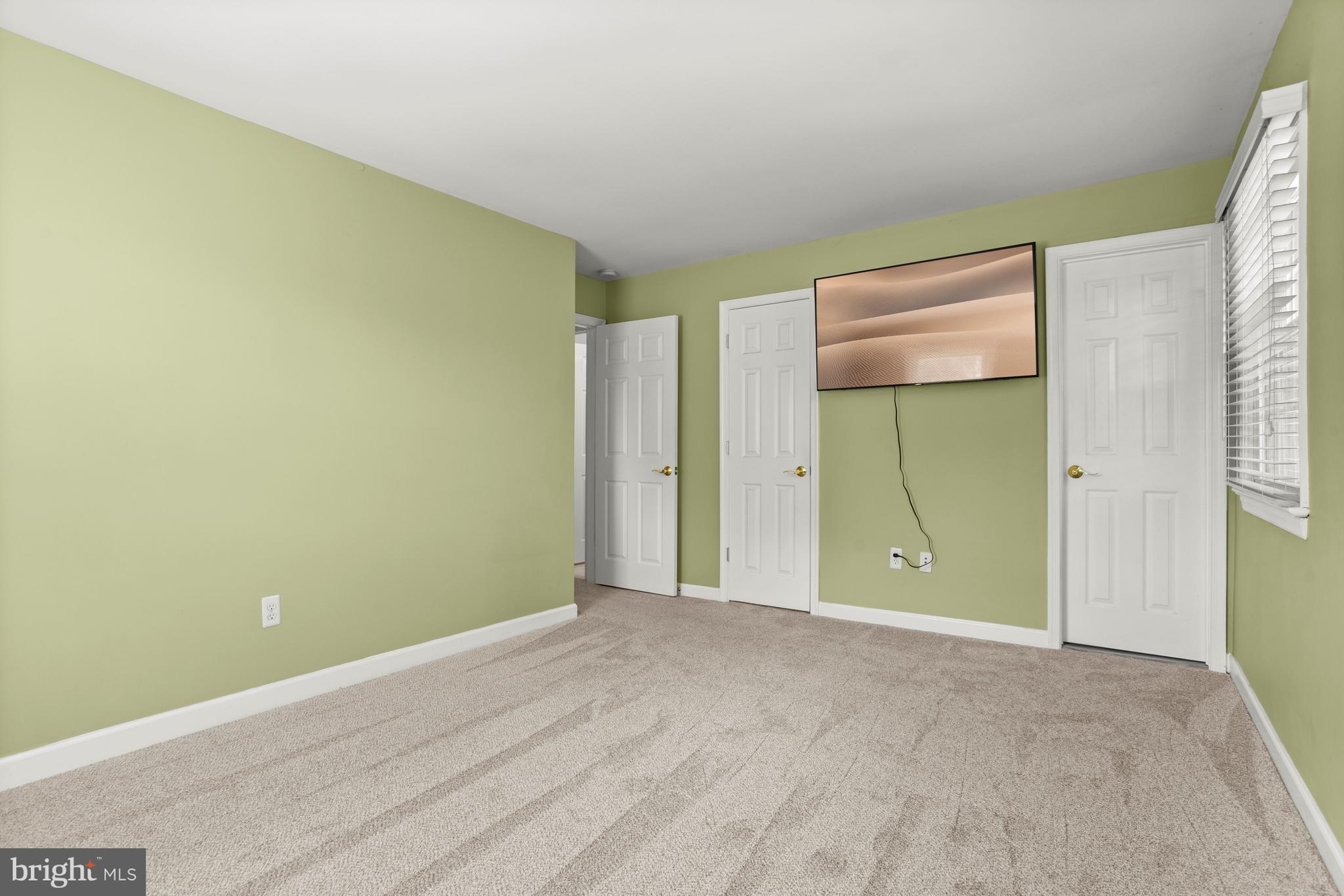 WEST RIDING - Residential