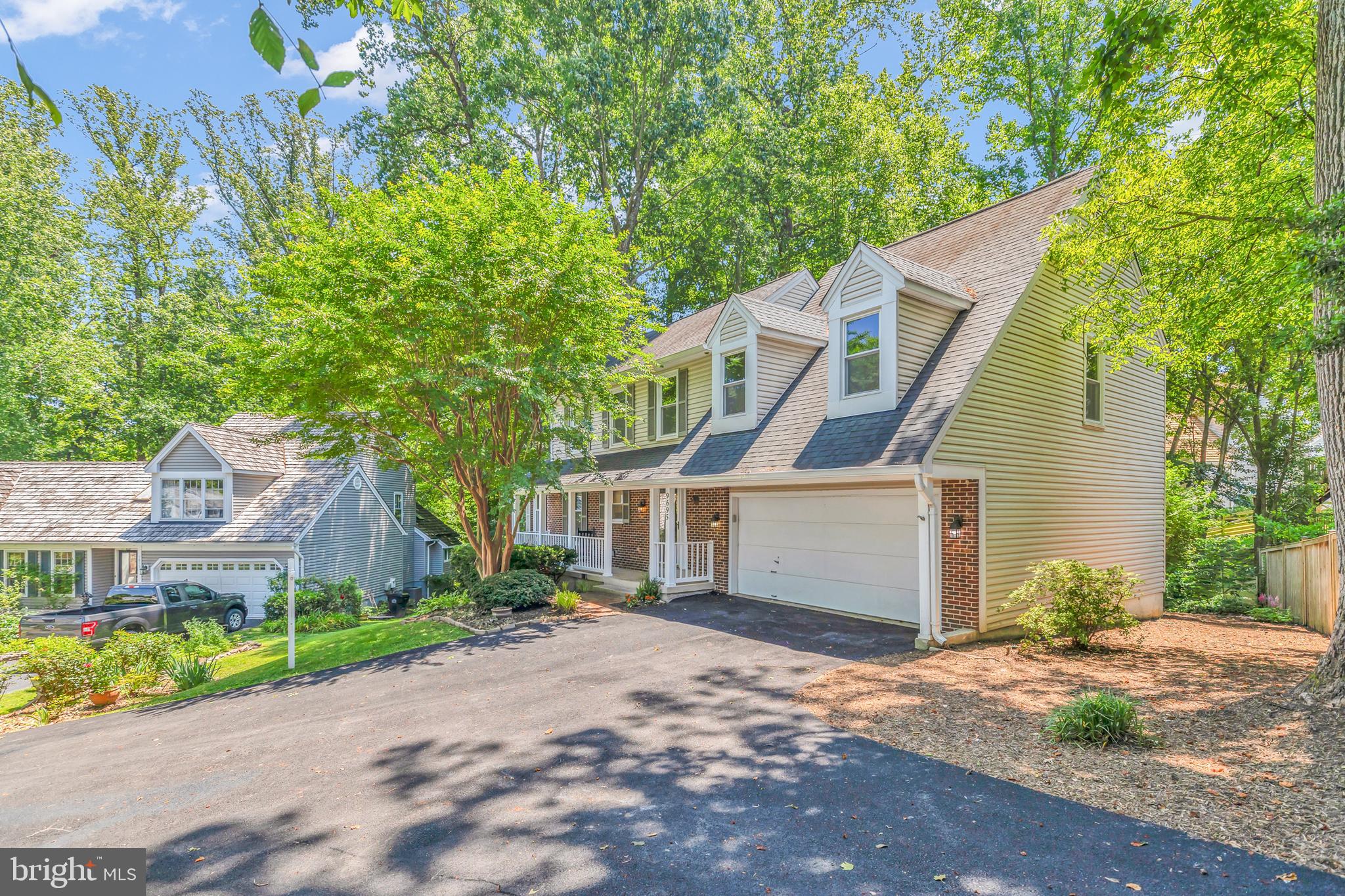 9695 HOLLY OAK COURT