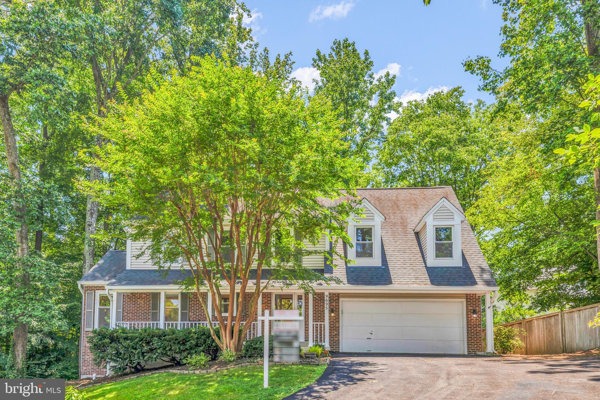 9695 HOLLY OAK COURT