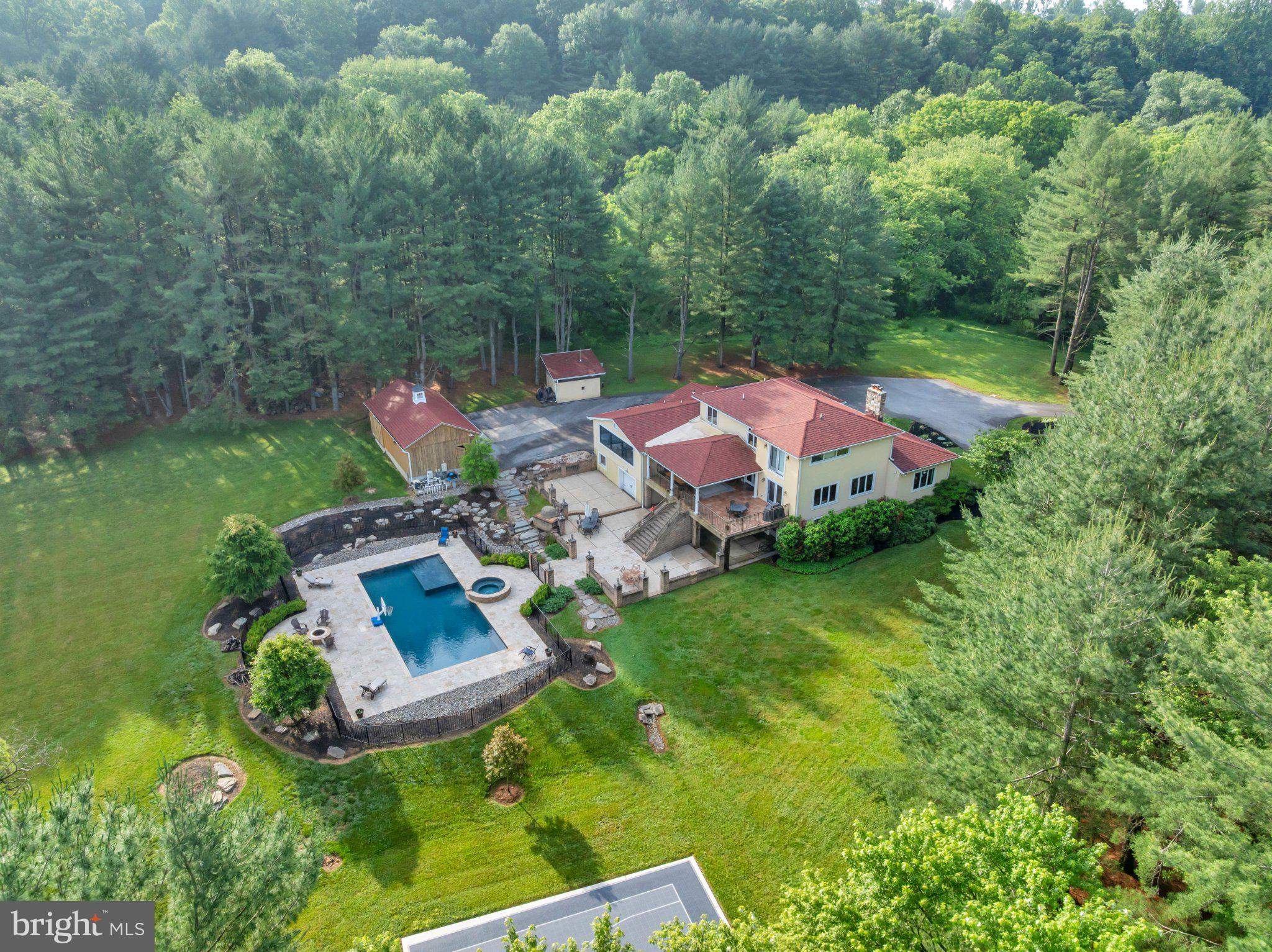 6029 GLEN ARM ROAD E