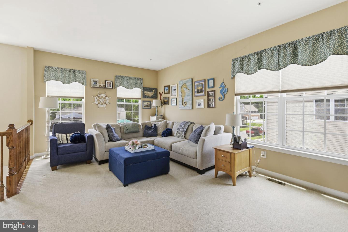 624 SNOWBERRY WAY