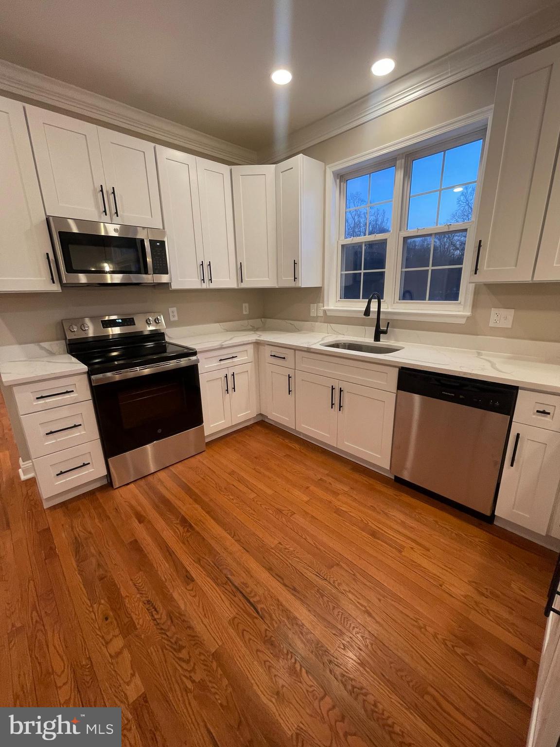 JAMESTOWNE ESTATES - Residential