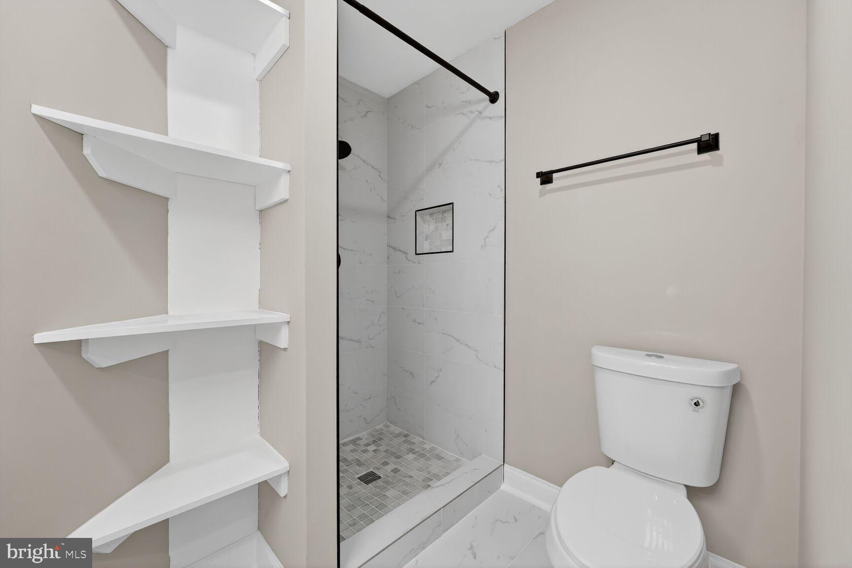 JAMESTOWNE ESTATES - Residential