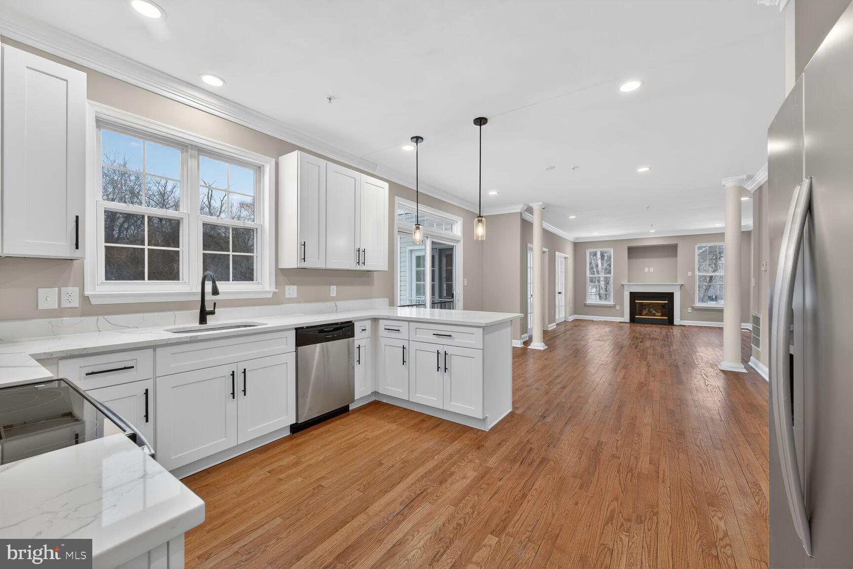 JAMESTOWNE ESTATES - Residential