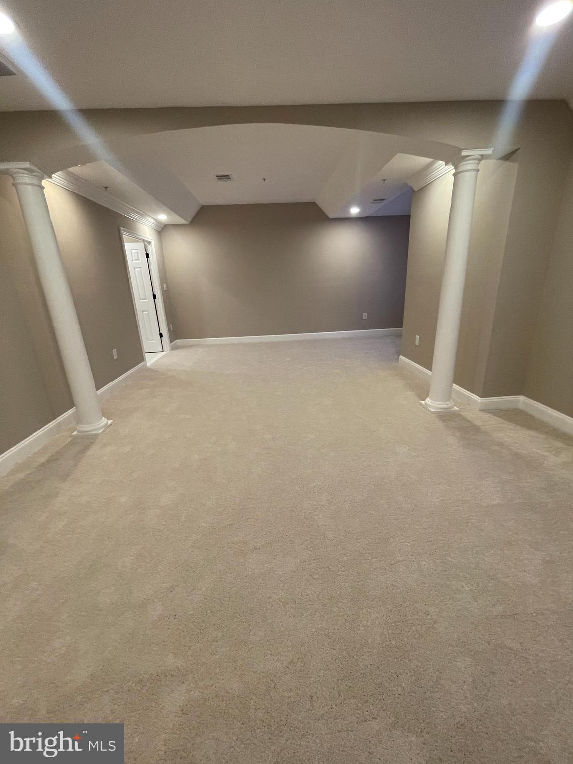 JAMESTOWNE ESTATES - Residential