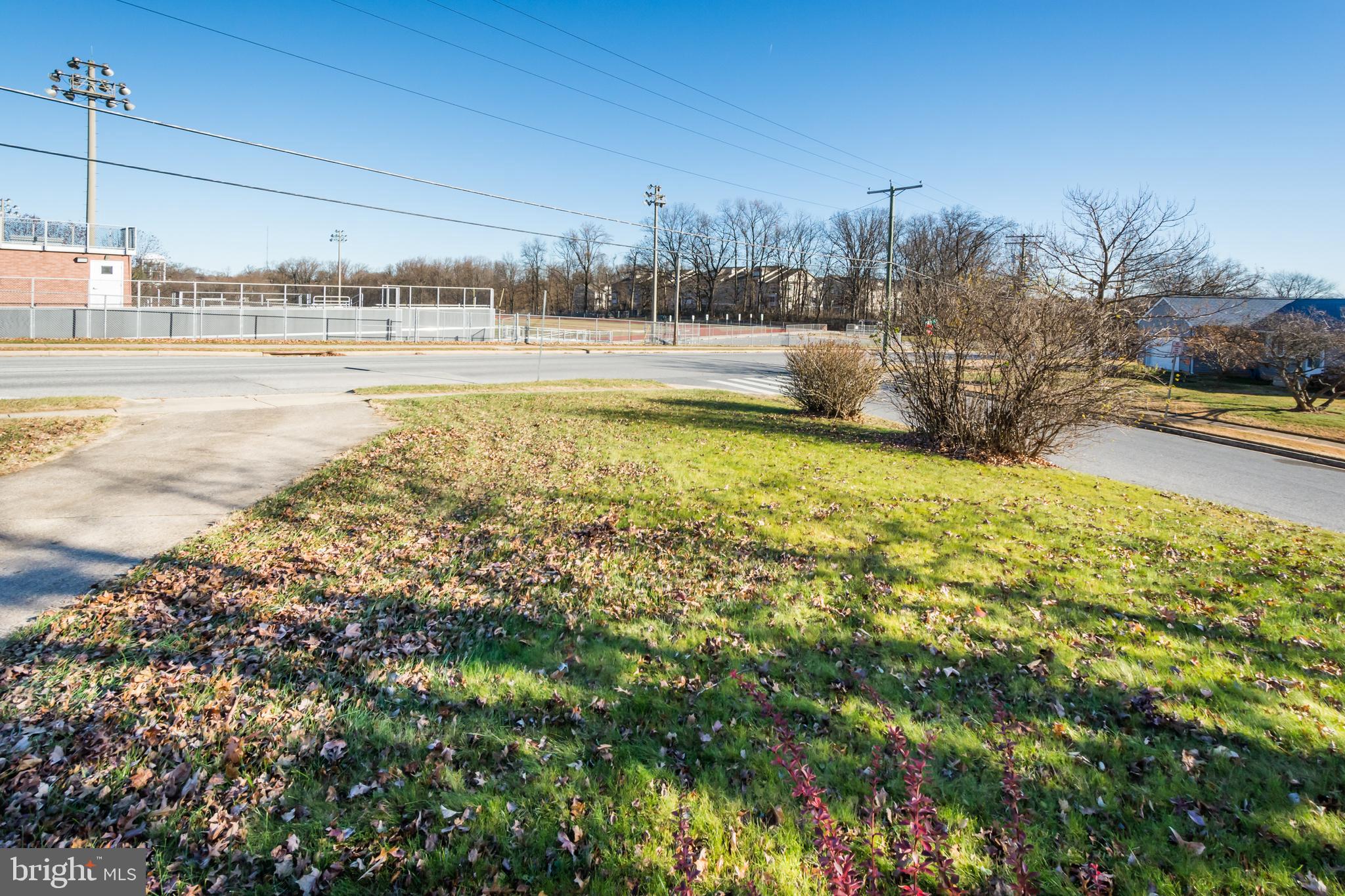 TOLLGATE - Residential