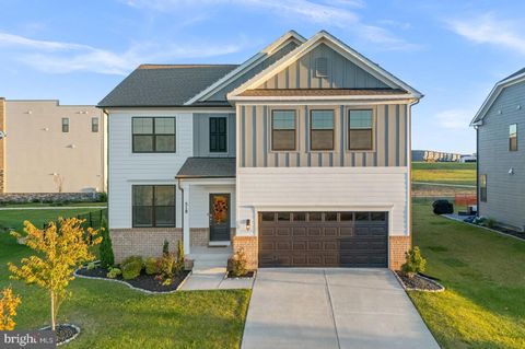 518 CARROLL WALK AVENUE FREDERICK MD 21701