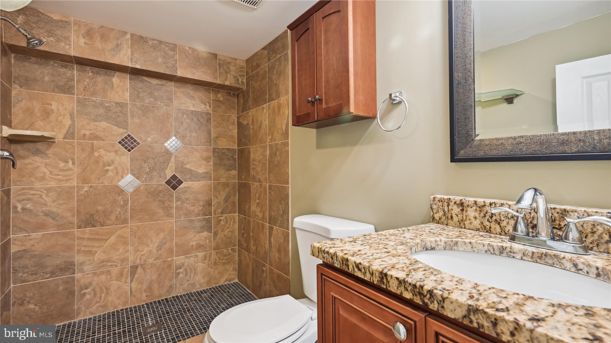 JEFFERSON MANOR - Residential Lease