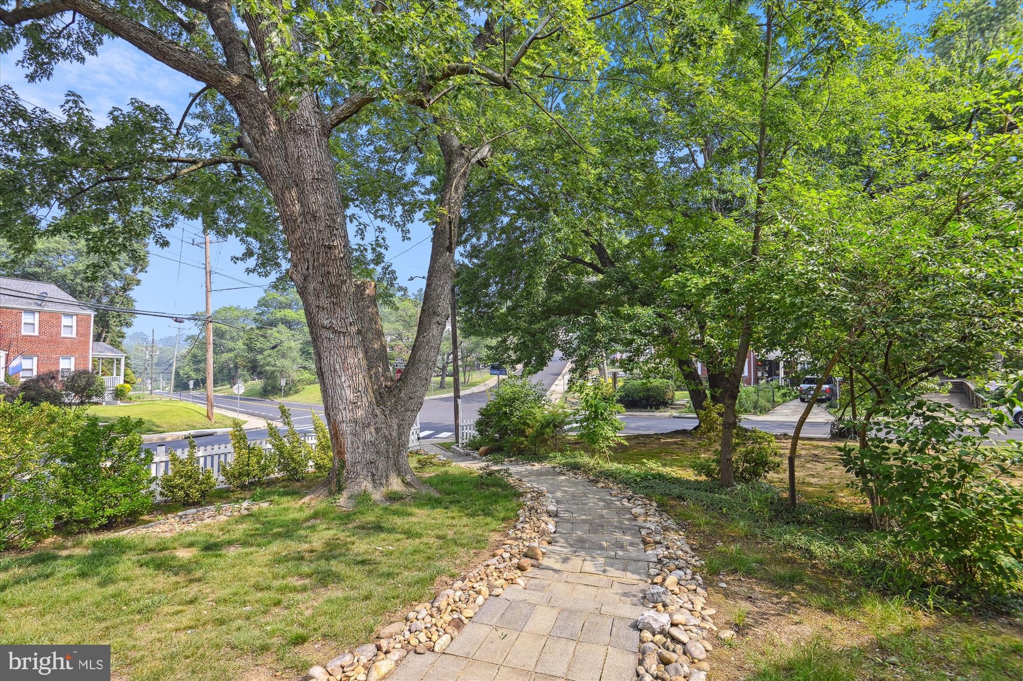 JEFFERSON MANOR - Residential Lease