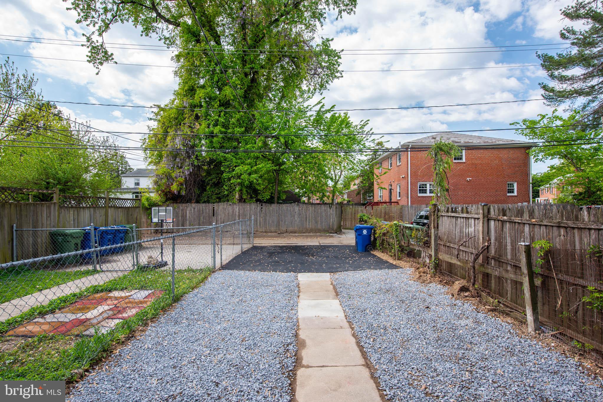 GOVANS - Residential