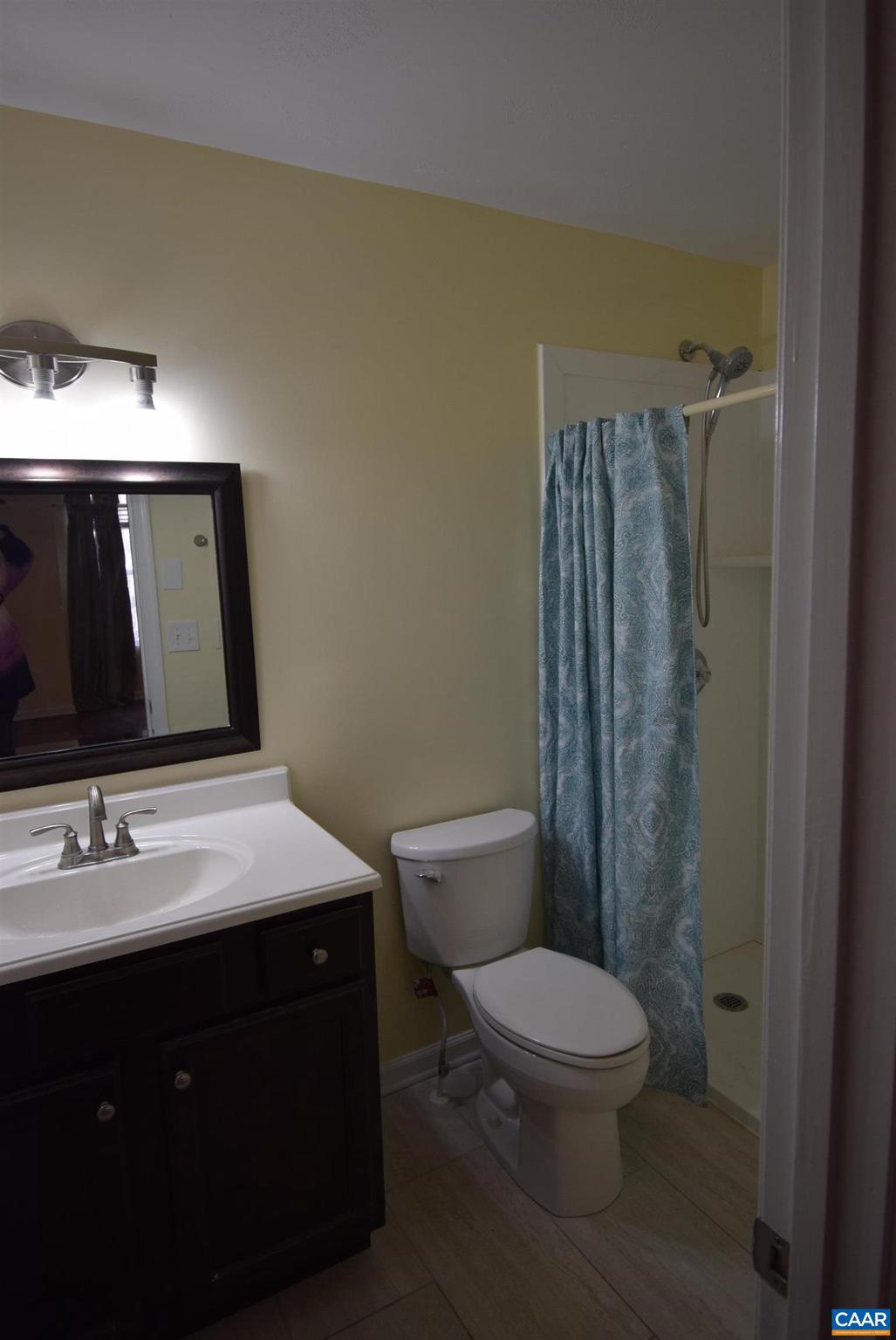 LAKE MONTICELLO - Residential Lease