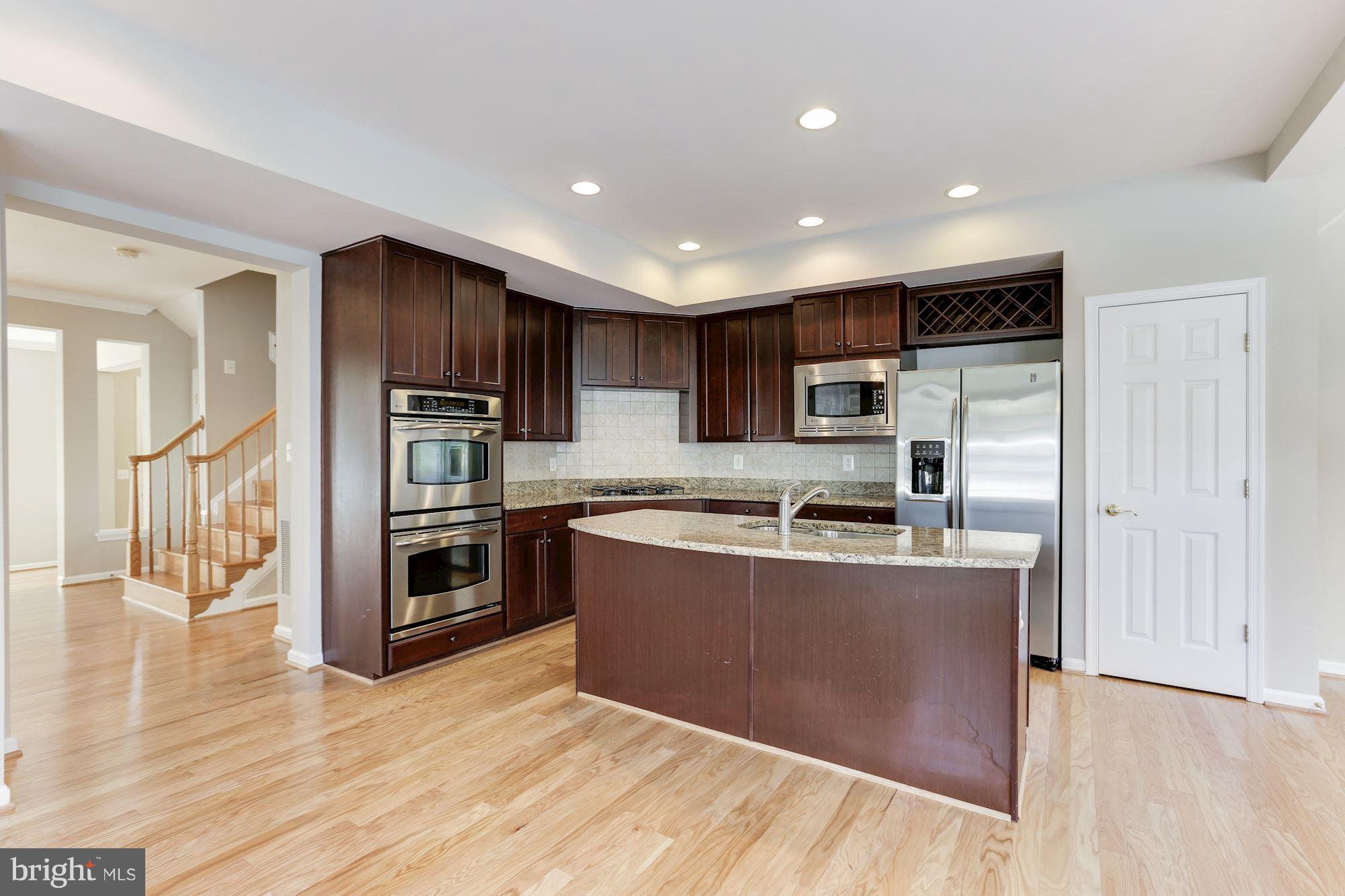 BRAMBLETON LANDBAY 2 - Residential Lease