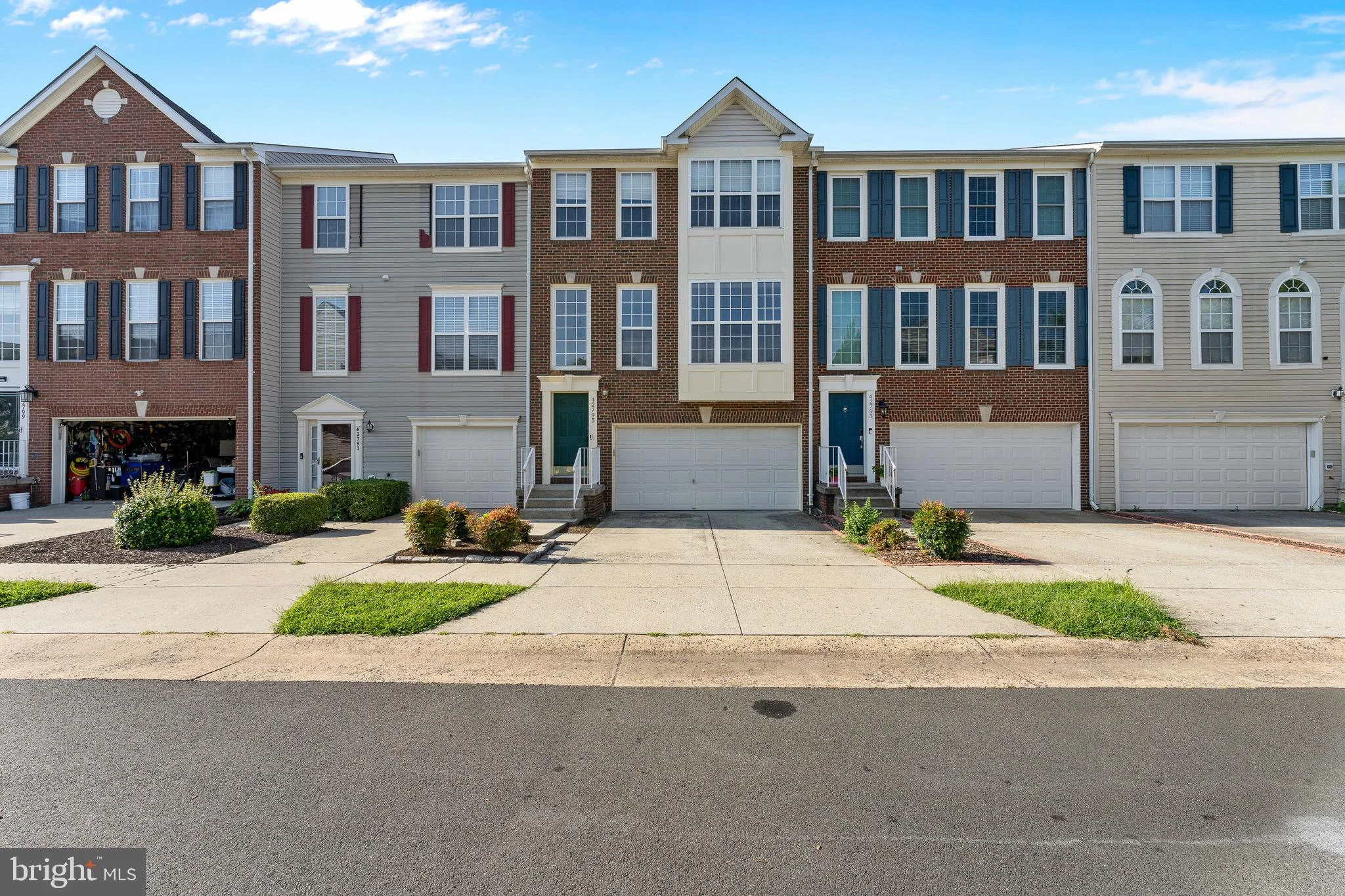 42795 Shaler Street, Chantilly, VA, 20152