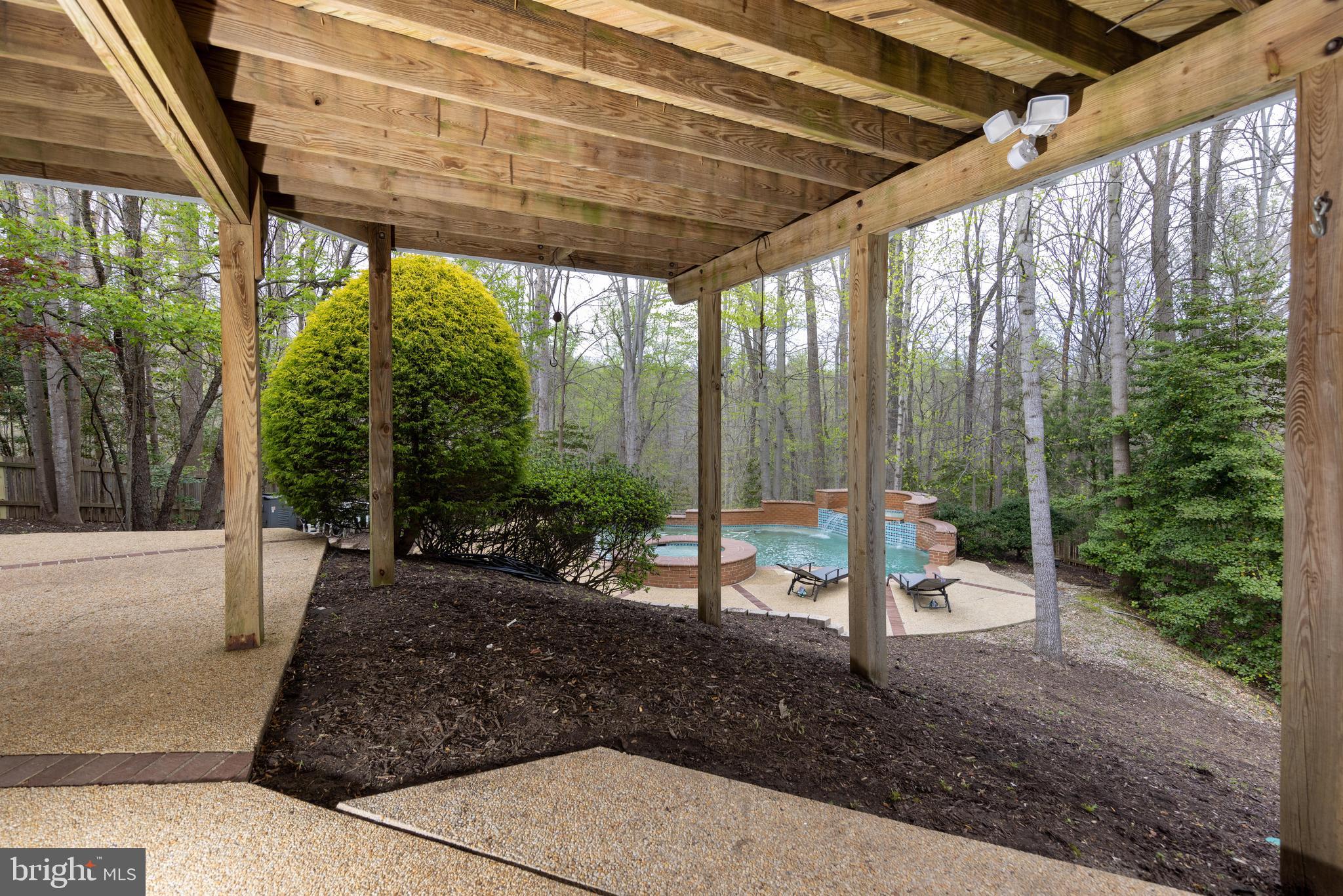 WOODS AT SOUTH RUN - Residential